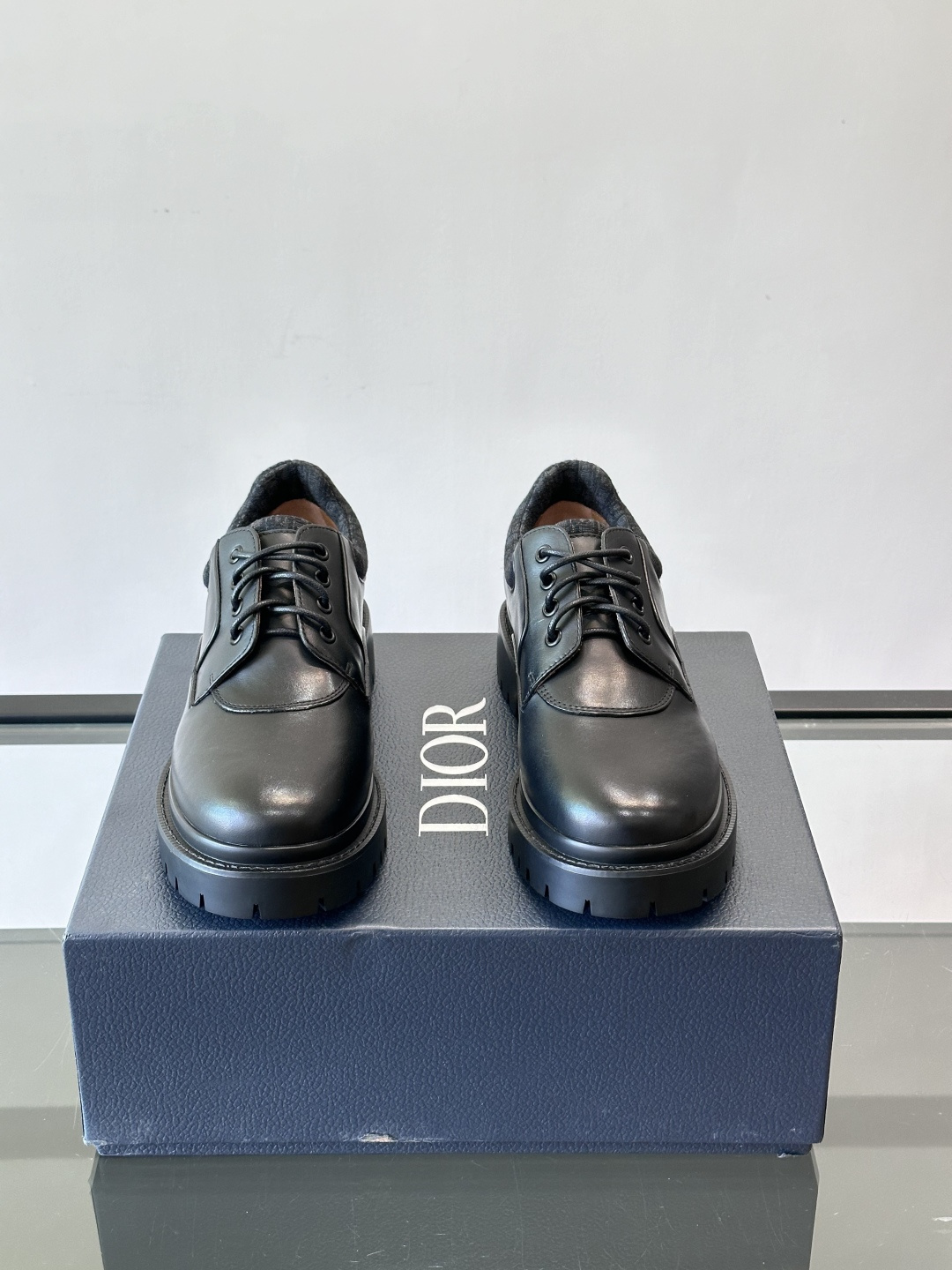 Dior 2026春季ExPlor德比鞋，黑色皮革+Oblique印花拼接，细节满分！厚底橡胶鞋底，防滑