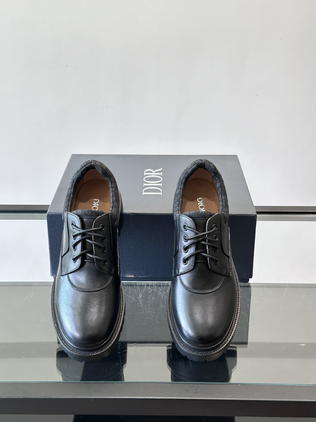 Dior 2026春季ExPlor德比鞋，黑色皮革+Oblique印花拼接，细节满分！厚底橡胶鞋底，防滑