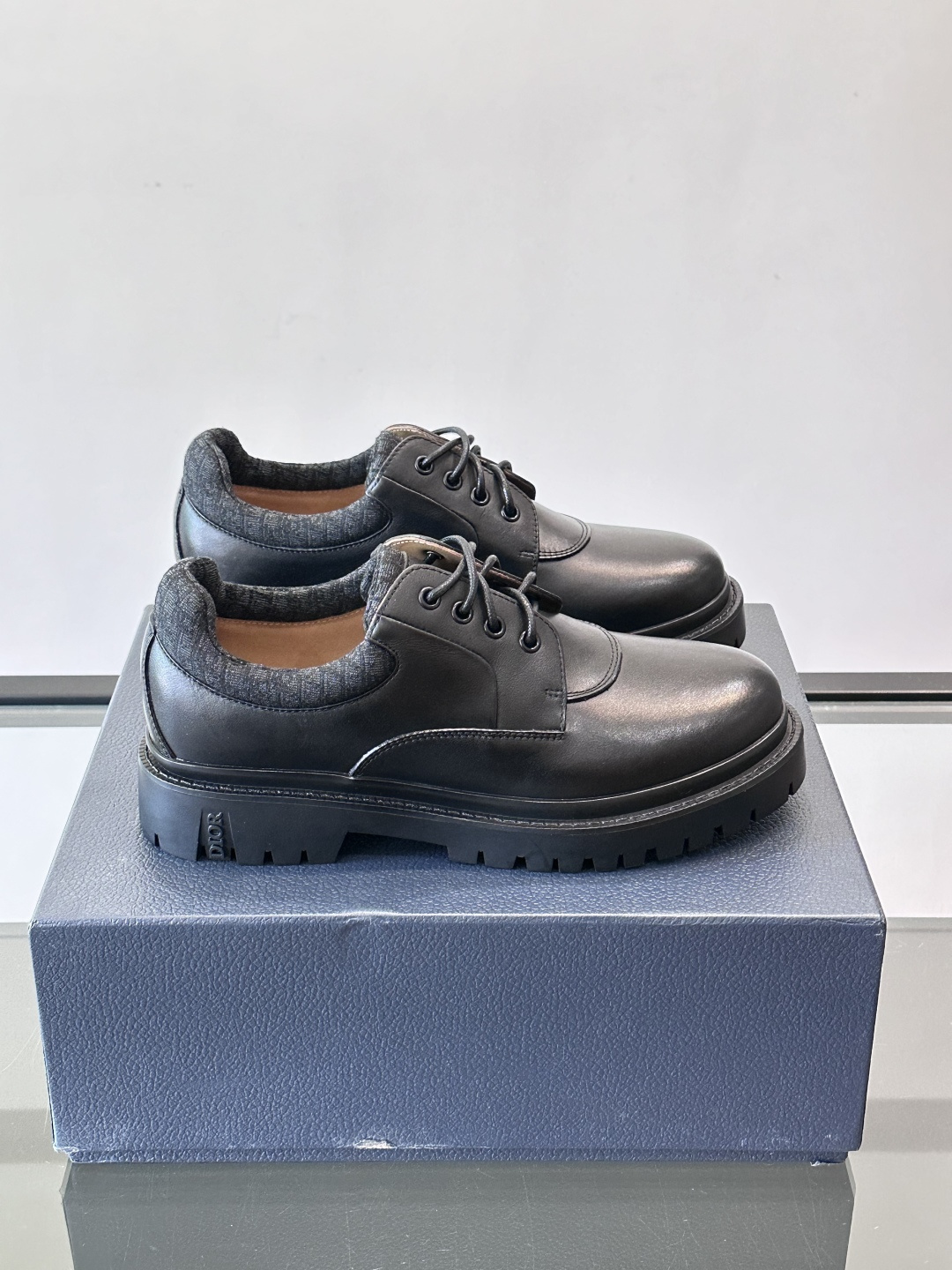 Dior 2026春季ExPlor德比鞋，黑色皮革+Oblique印花拼接，细节满分！厚底橡胶鞋底，防滑