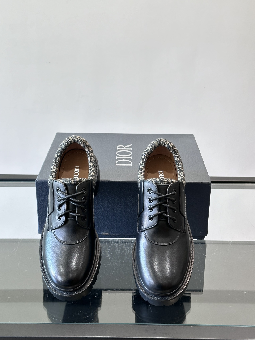 Dior 2026春季ExPlor德比鞋，黑色皮革+Oblique印花拼接，细节满分！厚底橡胶鞋底，防滑