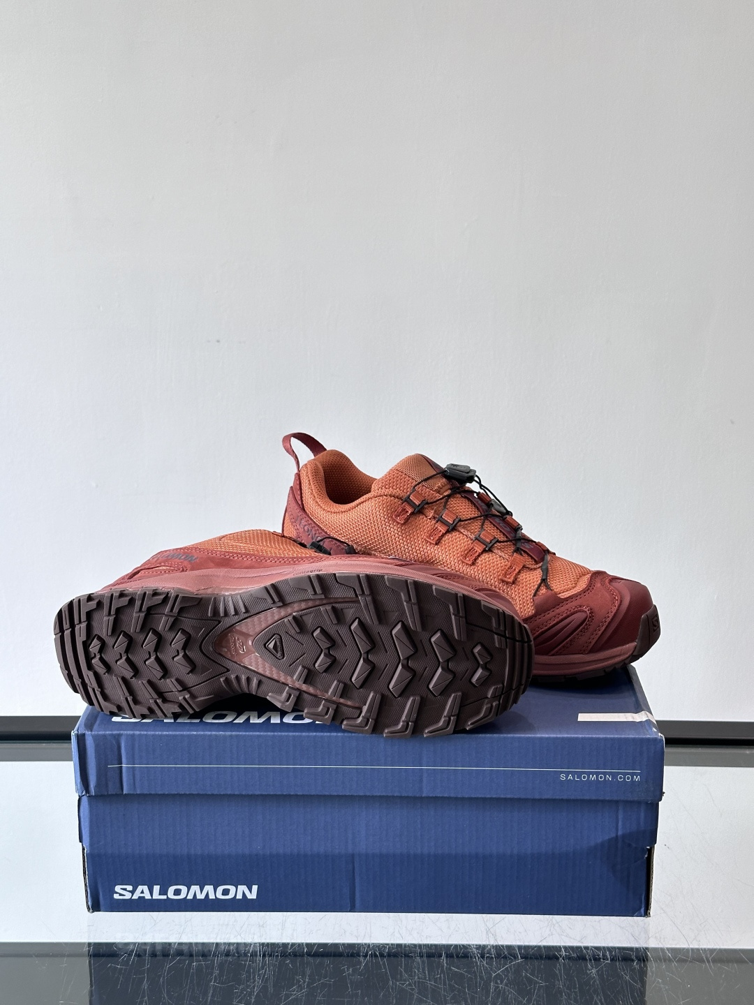 Salomon x Jeong Li联名徒步鞋✅法国户外品牌Salomon携手韩国设计师Jeong Li