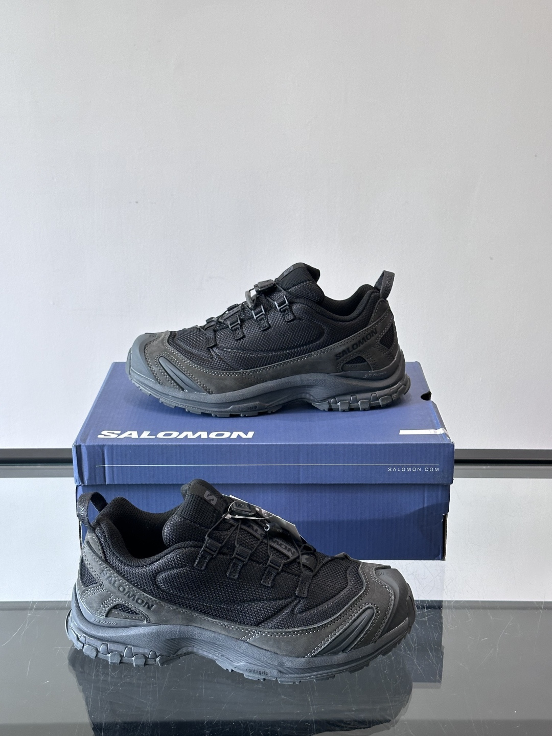 Salomon x Jeong Li联名徒步鞋✅法国户外品牌Salomon携手韩国设计师Jeong Li