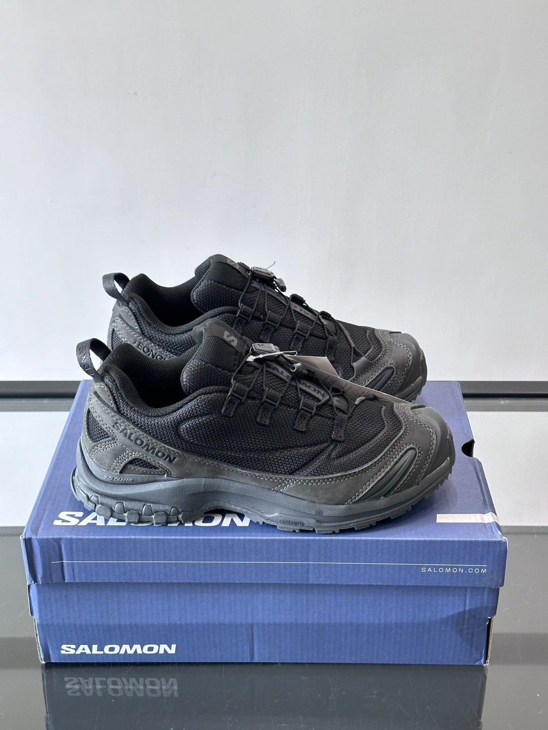 Salomon x Jeong Li联名徒步鞋✅法国户外品牌Salomon携手韩国设计师Jeong Li