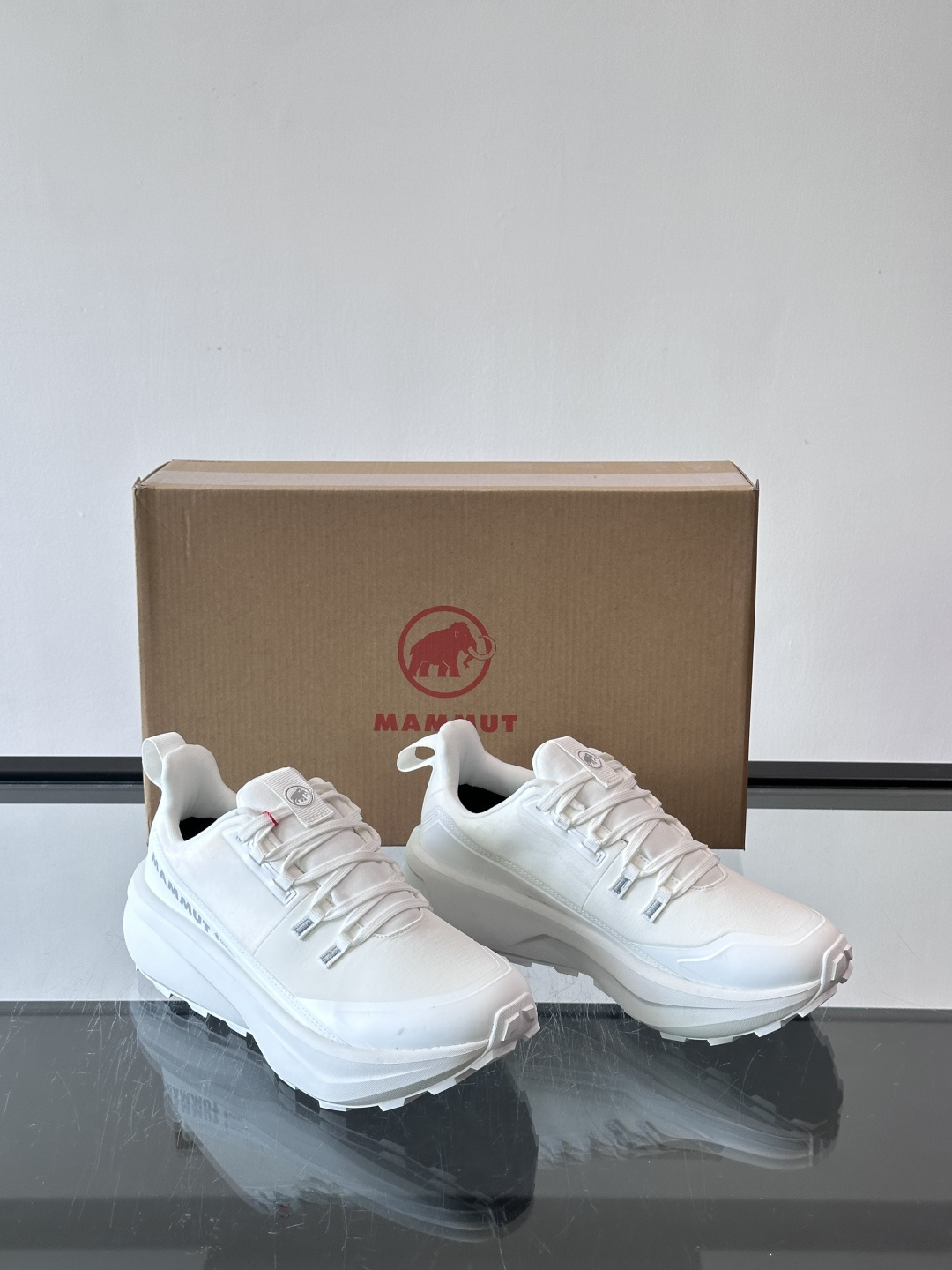 猛犸象Aenergy Hike Low GTX徒步鞋，专为户外徒步设计，Gore-Tex防水透气，潮湿环