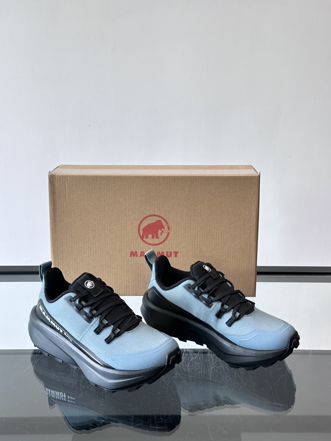 猛犸象Aenergy Hike Low GTX徒步鞋，专为户外徒步设计，Gore-Tex防水透气，潮湿环