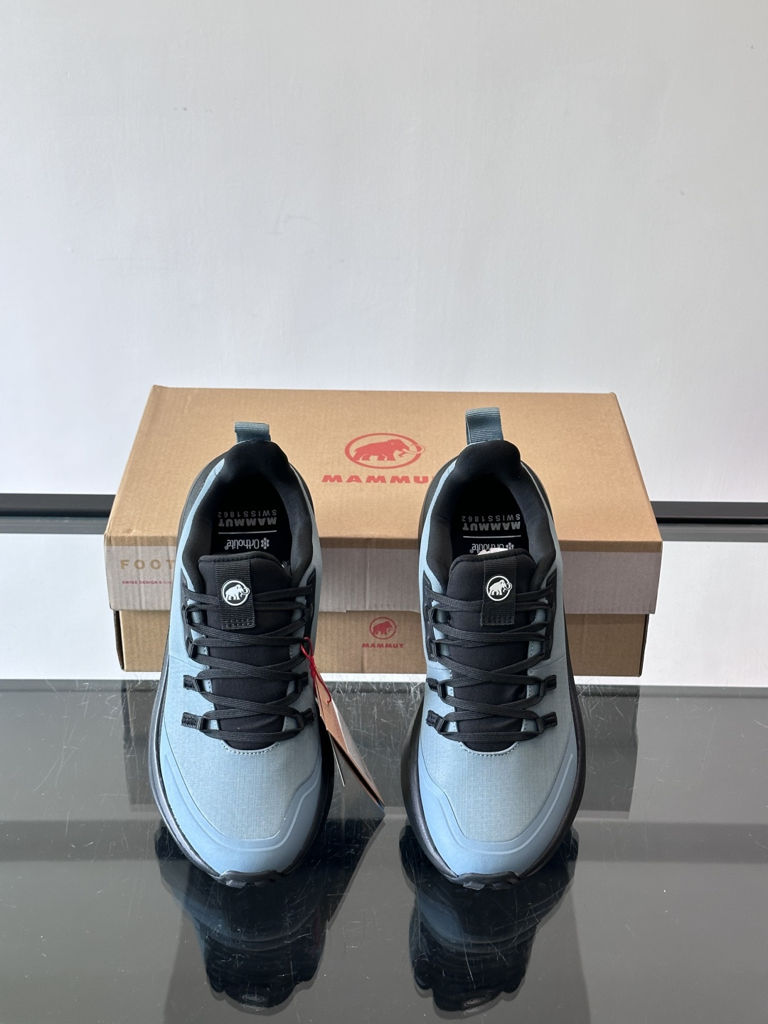 猛犸象Aenergy Hike Low GTX徒步鞋，专为户外徒步设计，Gore-Tex防水透气，潮湿环