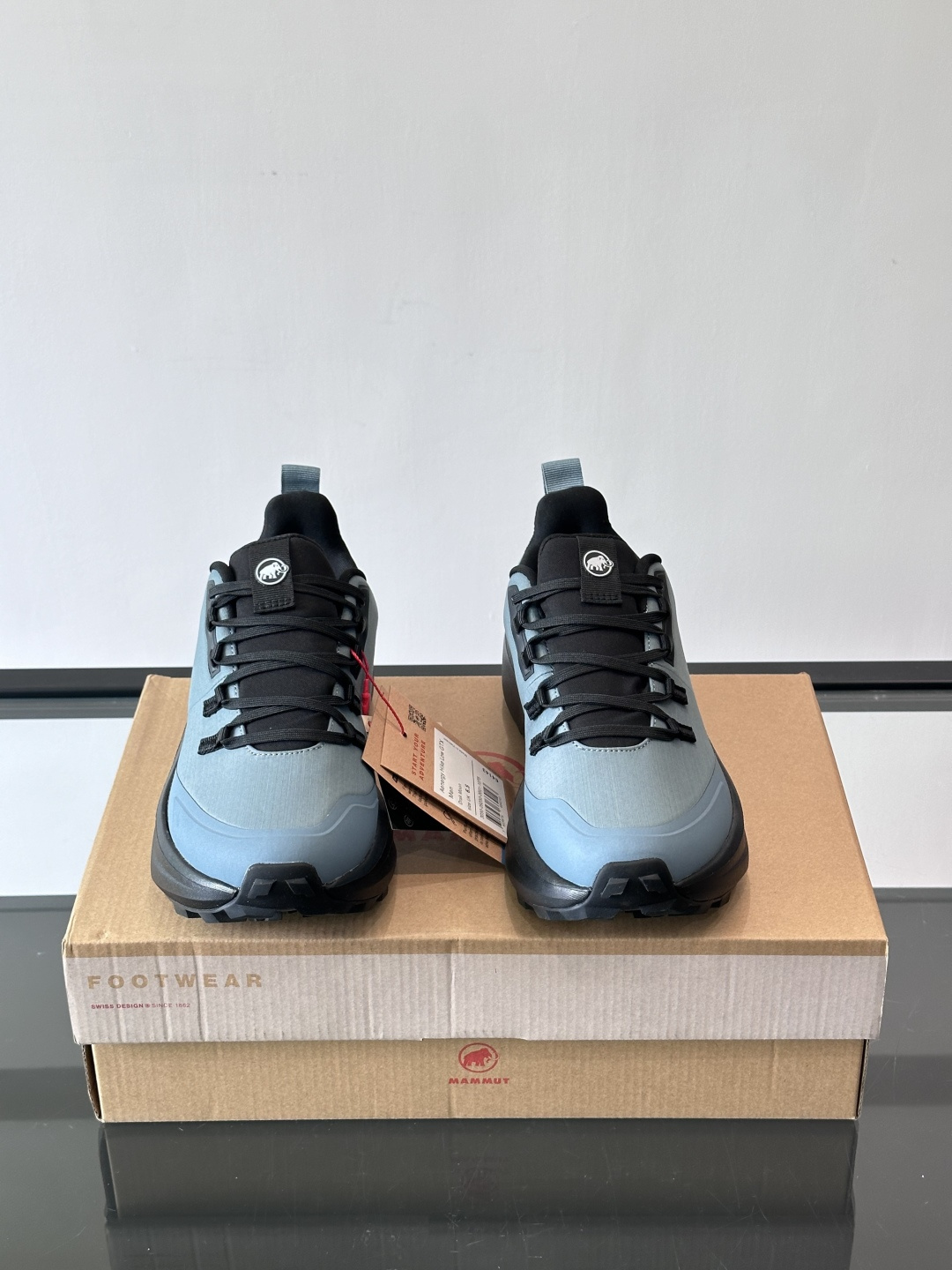 猛犸象Aenergy Hike Low GTX徒步鞋，专为户外徒步设计，Gore-Tex防水透气，潮湿环