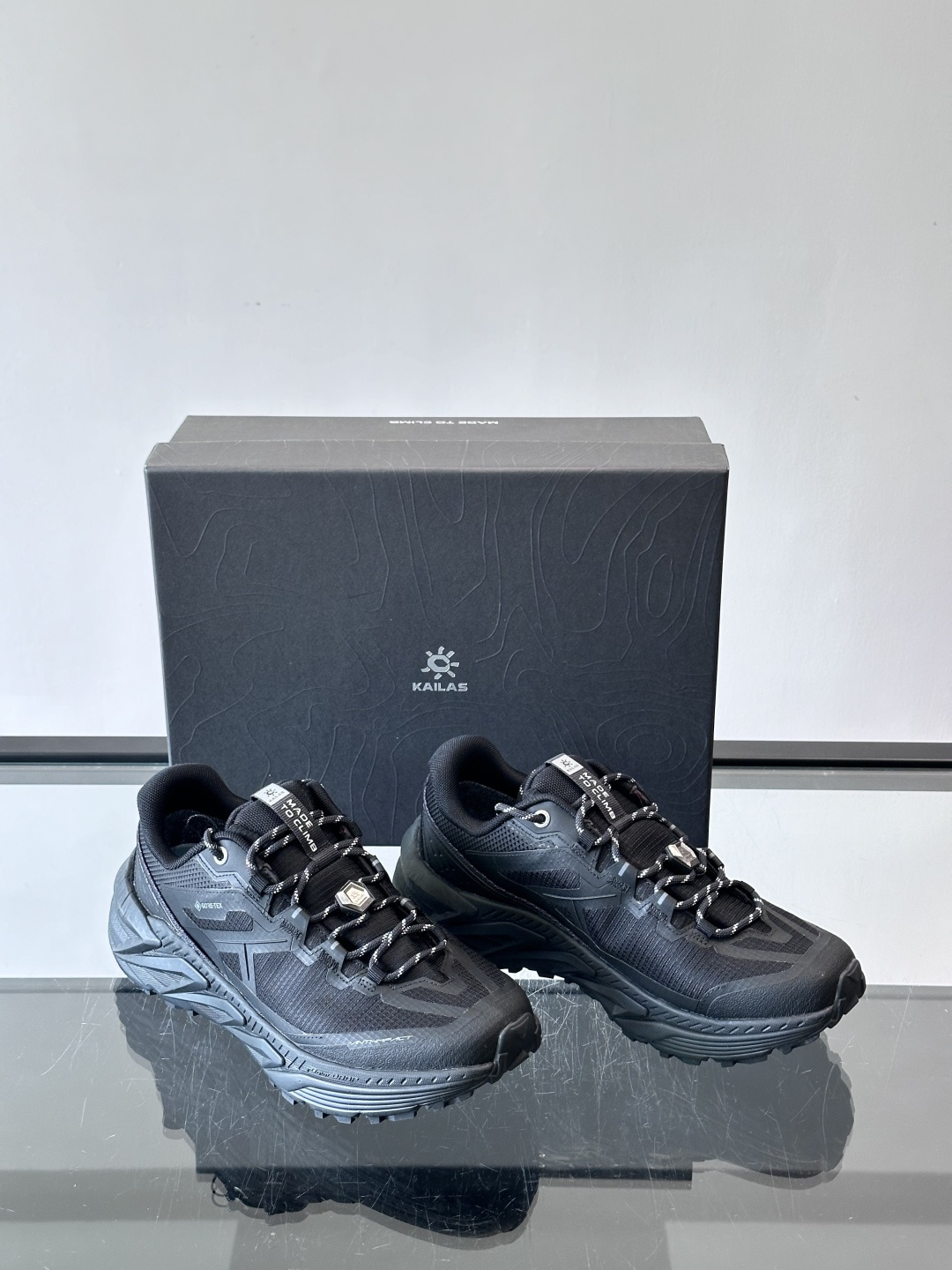 凯乐石山行-2 GTX徒步鞋，专为轻装徒步和城市通勤设计，GORE-TEX防水内靴，湿滑环境也能保持双脚