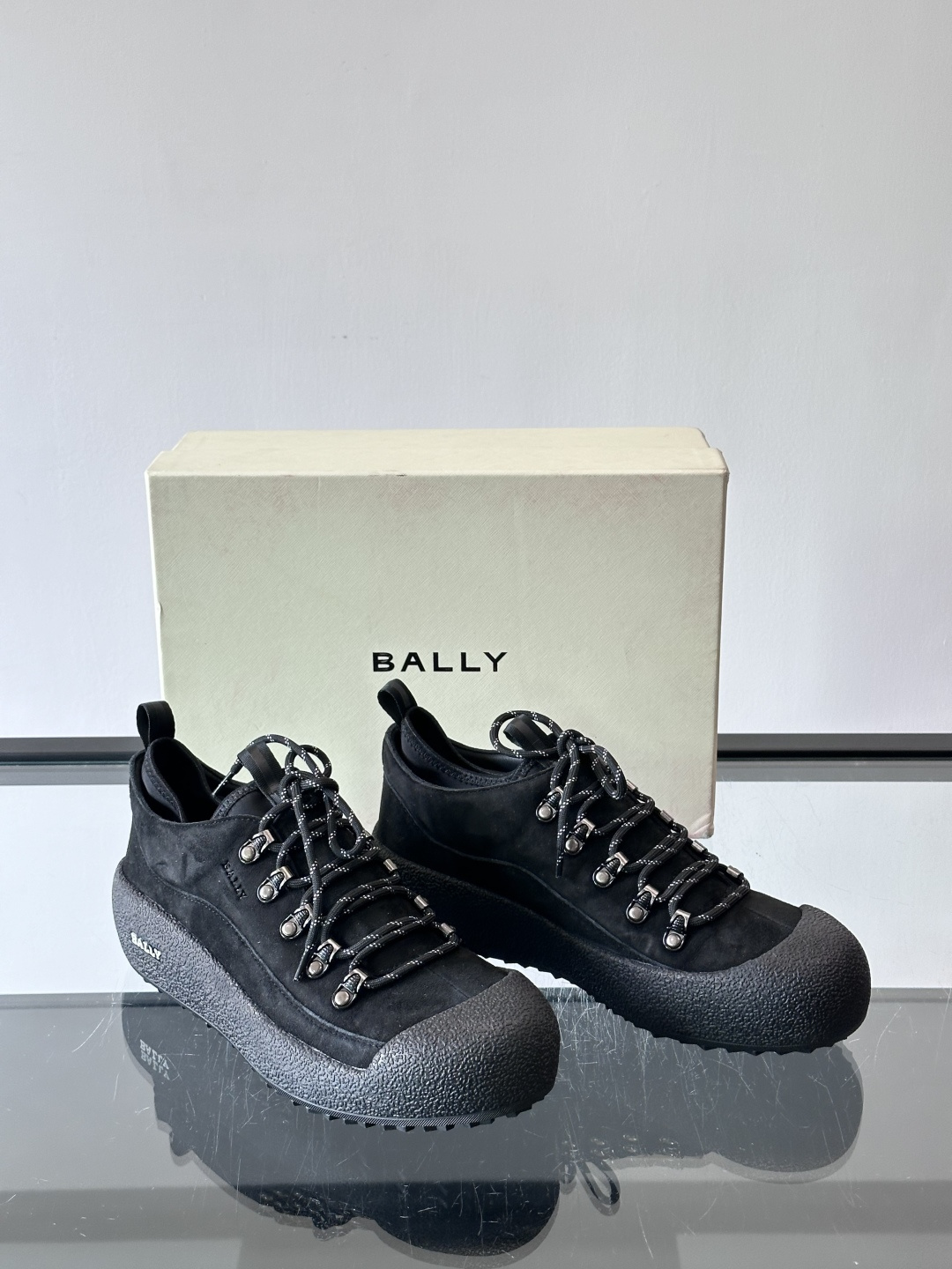 🖤BALLY Modular雪地靴，秋冬新品，采用雾面牛皮+小牛皮拼接，弹力织物鞋口，套脚or系带都OK