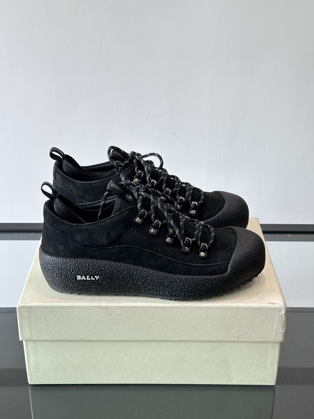 🖤BALLY Modular雪地靴，秋冬新品，采用雾面牛皮+小牛皮拼接，弹力织物鞋口，套脚or系带都OK