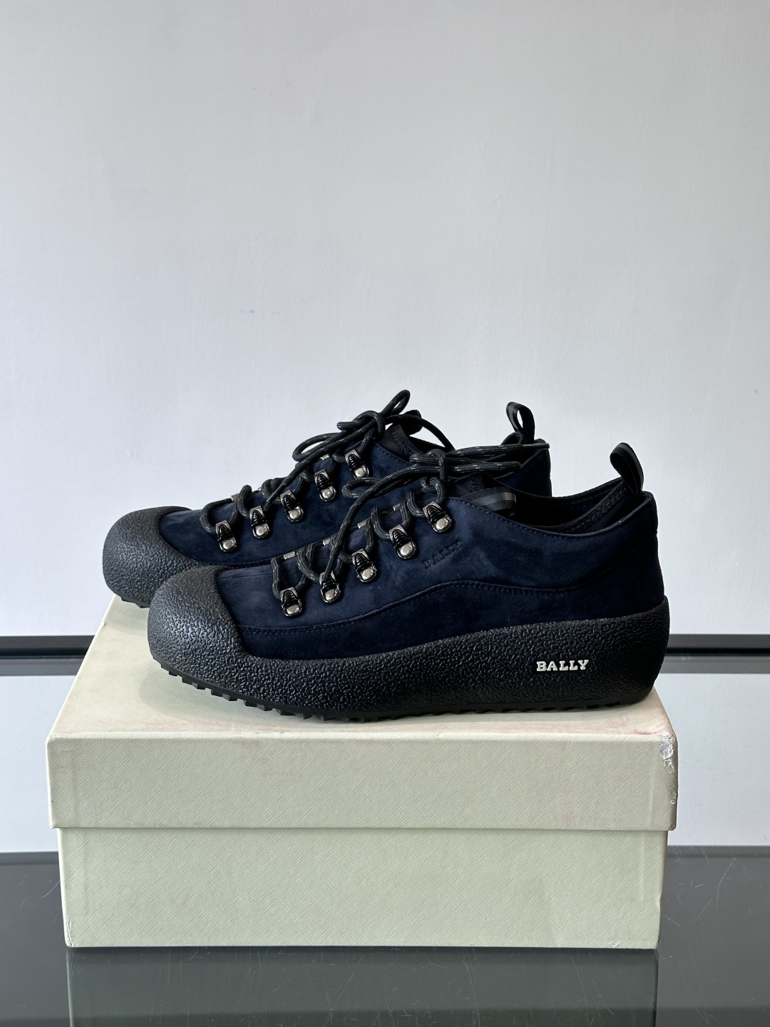 🖤BALLY Modular雪地靴，秋冬新品，采用雾面牛皮+小牛皮拼接，弹力织物鞋口，套脚or系带都OK