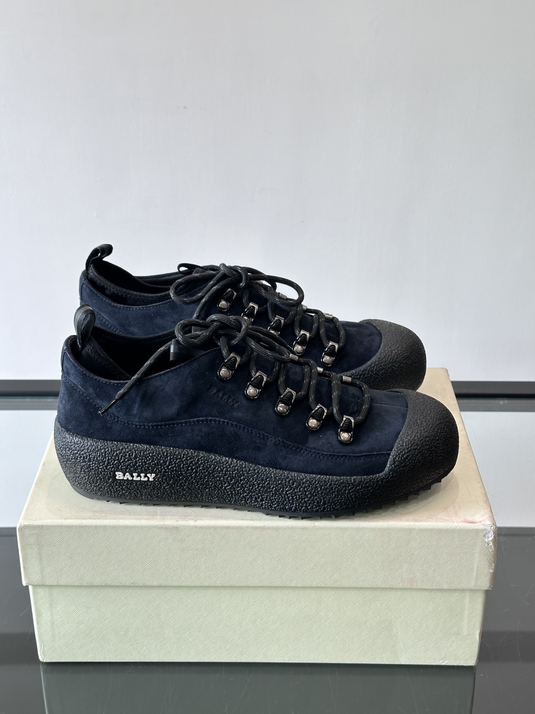 🖤BALLY Modular雪地靴，秋冬新品，采用雾面牛皮+小牛皮拼接，弹力织物鞋口，套脚or系带都OK