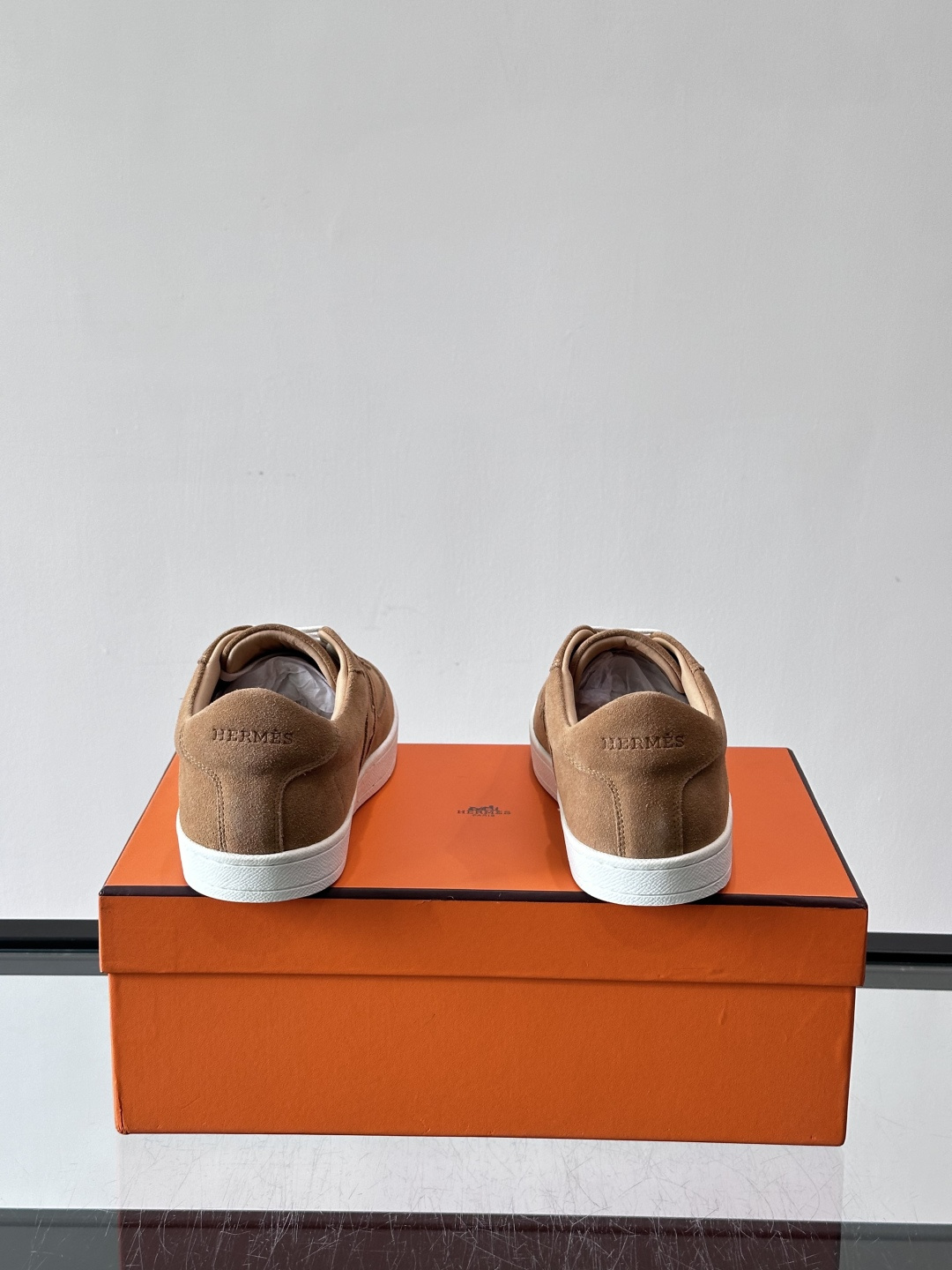 👟Hermes男士德训鞋，侧面“H”标志超有辨识度，简约又时髦！织物➕牛皮拼接，透气又耐穿，橡胶鞋底抓地