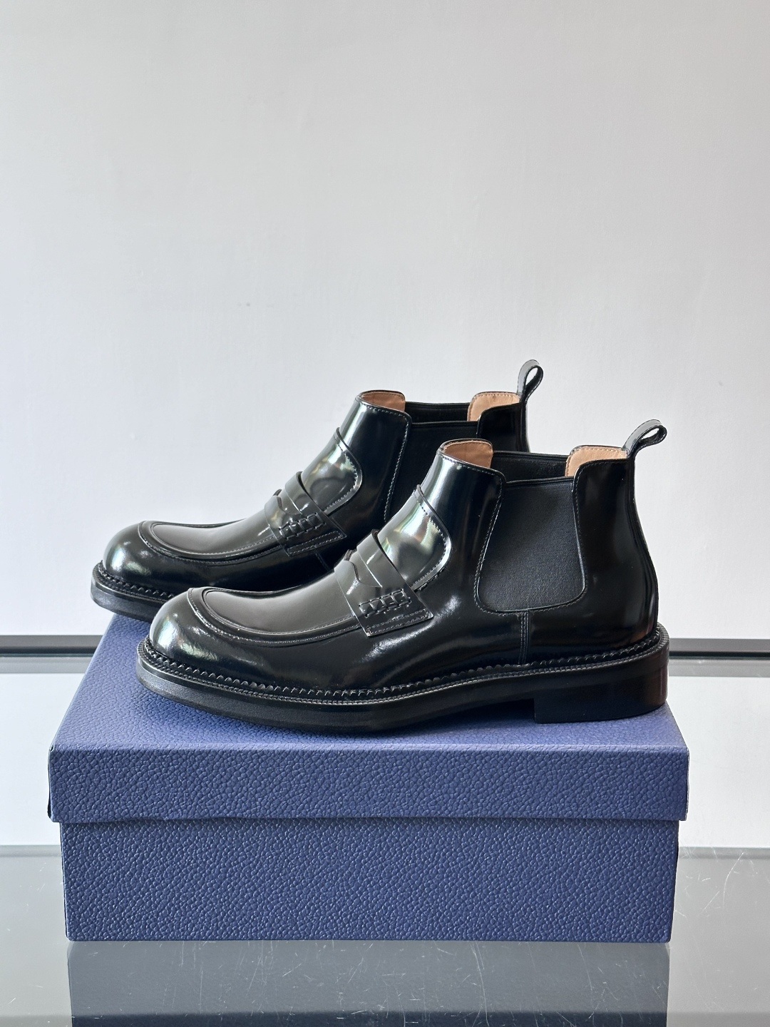 ◾️▫️Dio～r奢品男士高帮靴，纯手工制作，内外均为进口头层牛皮，高端精品精湛工艺，意大利进口双层真皮