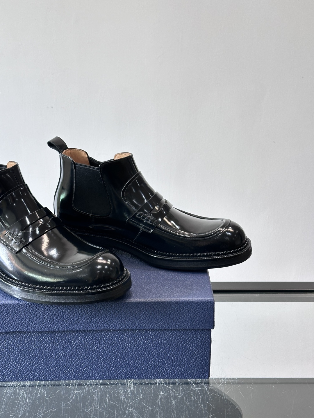 ◾️▫️Dio～r奢品男士高帮靴，纯手工制作，内外均为进口头层牛皮，高端精品精湛工艺，意大利进口双层真皮