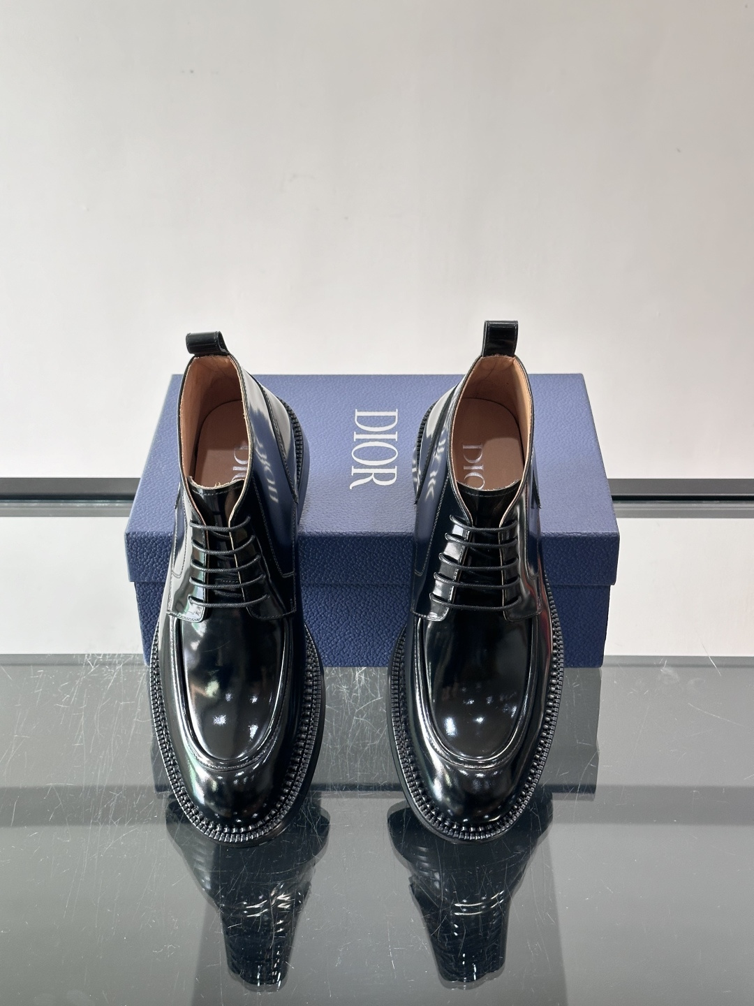 ◾️▫️Dio～r奢品男士高帮靴，纯手工制作，内外均为进口头层牛皮，高端精品精湛工艺，意大利进口双层真皮