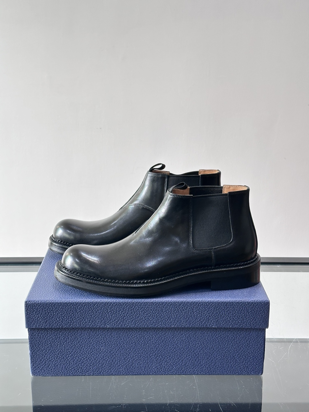 ◾️▫️Dio～r奢品男士高帮靴，纯手工制作，内外均为进口头层牛皮，高端精品精湛工艺，意大利进口双层真皮