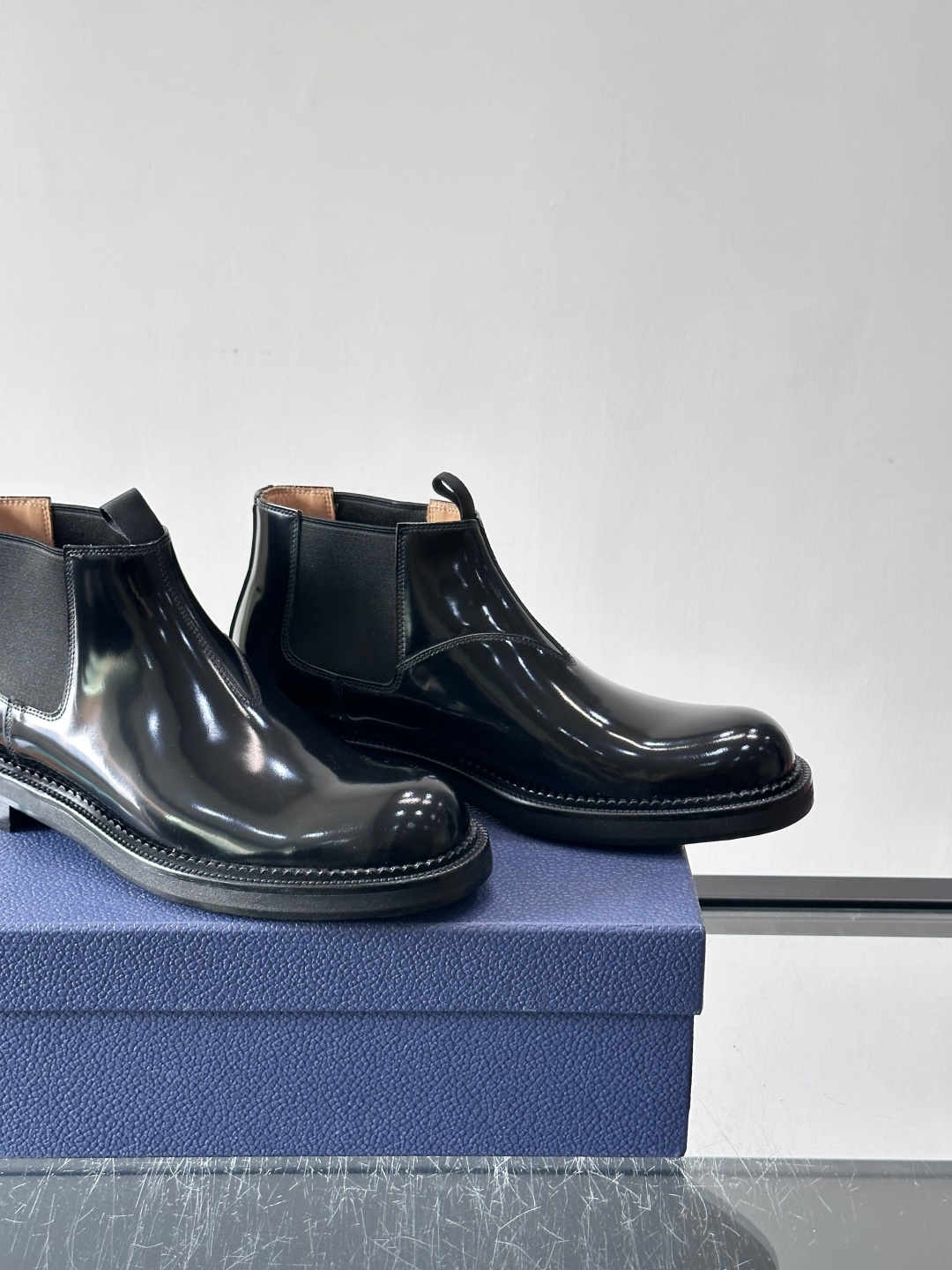 ◾️▫️Dio～r奢品男士高帮靴，纯手工制作，内外均为进口头层牛皮，高端精品精湛工艺，意大利进口双层真皮