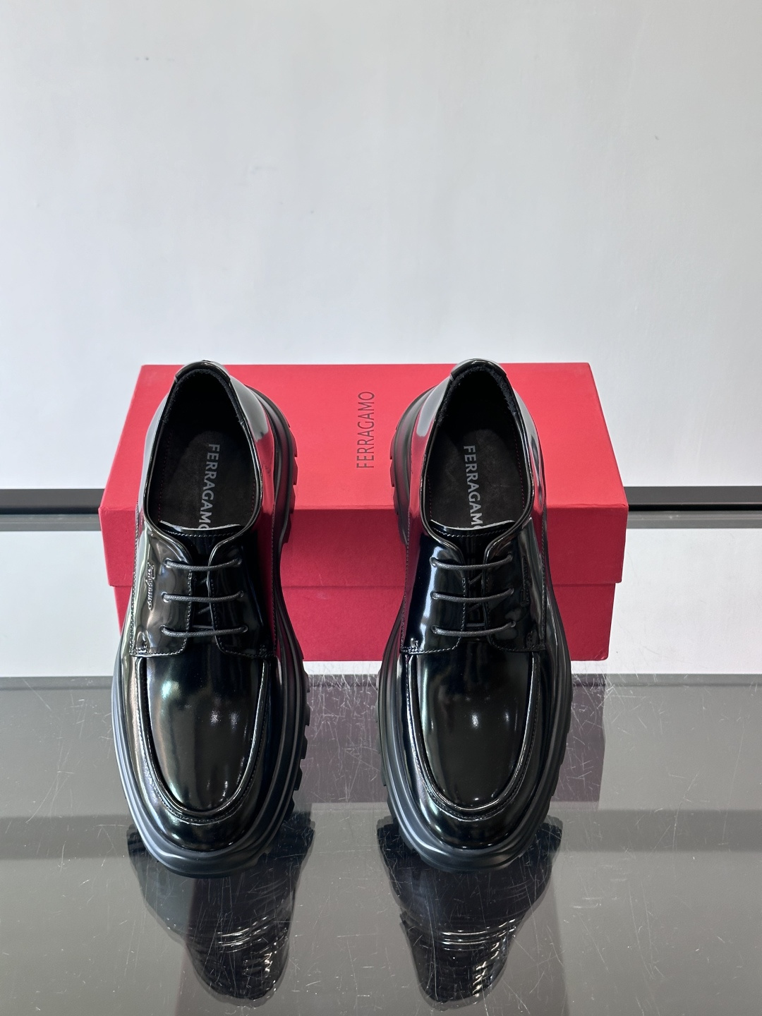 F🆕高端男士正装鞋休闲皮鞋，绅士臻享 型男必备 头层牛皮鞋面 皮质质感一览无余 小牛皮透气内里，橡胶大底