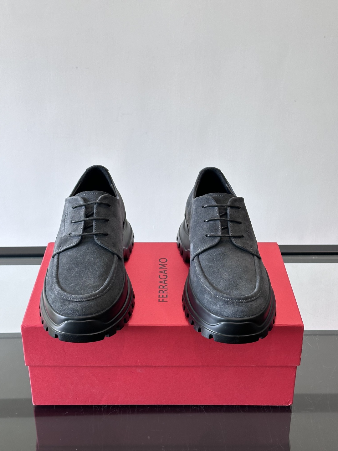 F🆕高端男士正装鞋休闲皮鞋，绅士臻享 型男必备 头层牛皮鞋面 皮质质感一览无余 小牛皮透气内里，橡胶大底