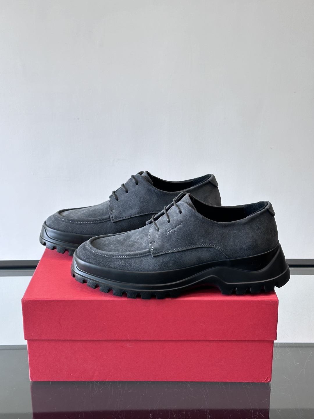 F🆕高端男士正装鞋休闲皮鞋，绅士臻享 型男必备 头层牛皮鞋面 皮质质感一览无余 小牛皮透气内里，橡胶大底