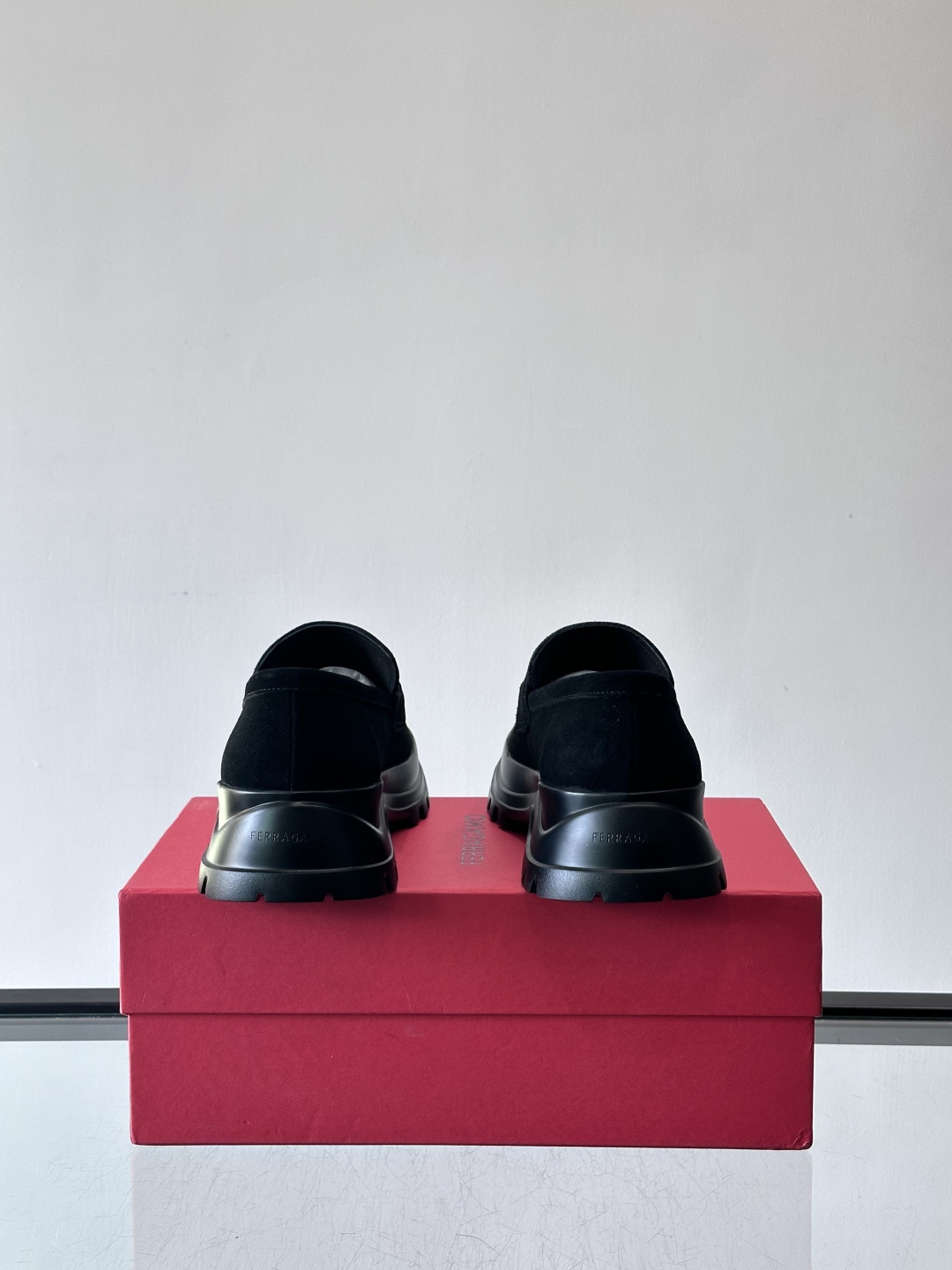 F🆕高端男士正装鞋休闲皮鞋，绅士臻享 型男必备 头层牛皮鞋面 皮质质感一览无余 小牛皮透气内里，橡胶大底