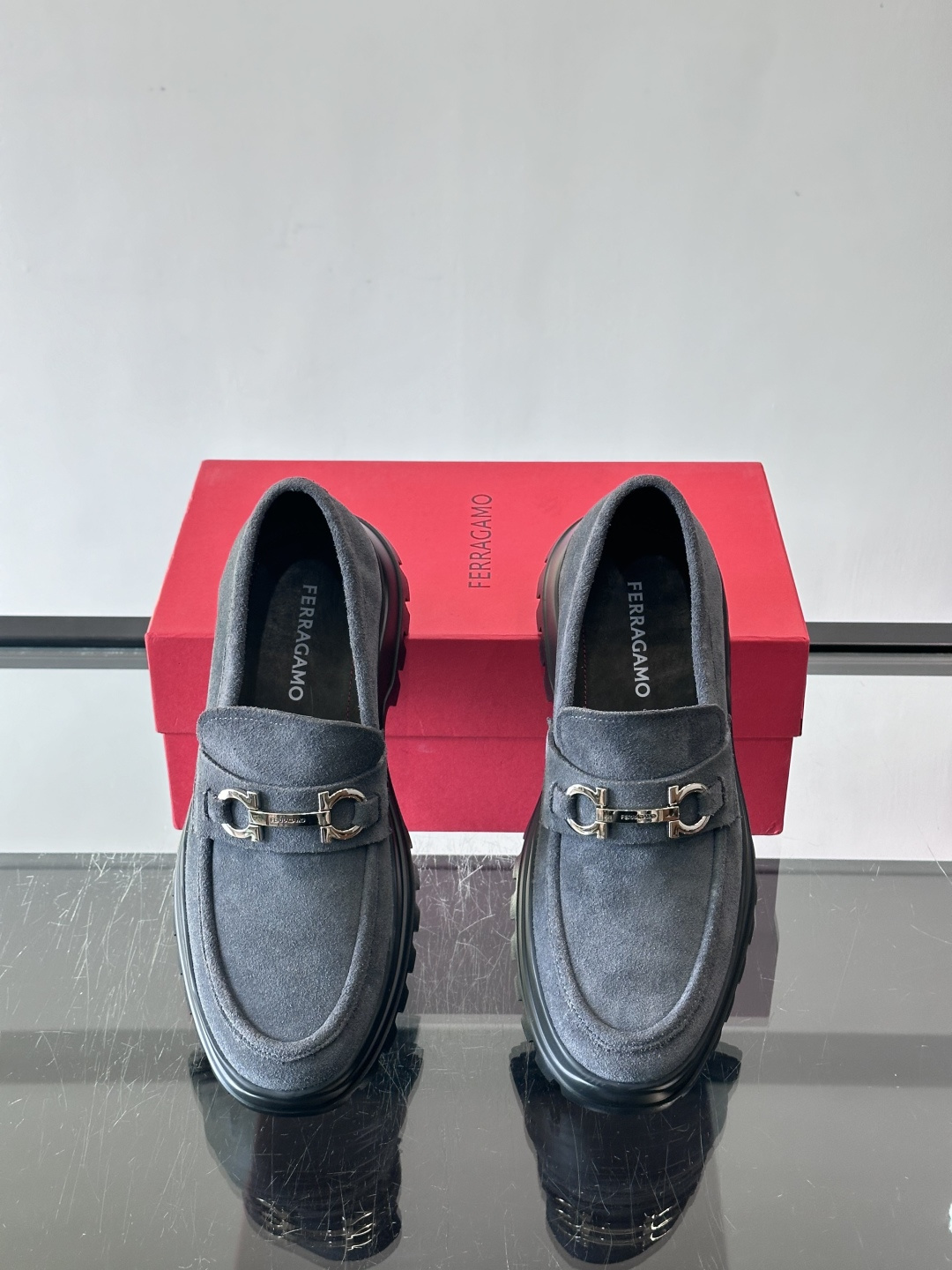 F🆕高端男士正装鞋休闲皮鞋，绅士臻享 型男必备 头层牛皮鞋面 皮质质感一览无余 小牛皮透气内里，橡胶大底