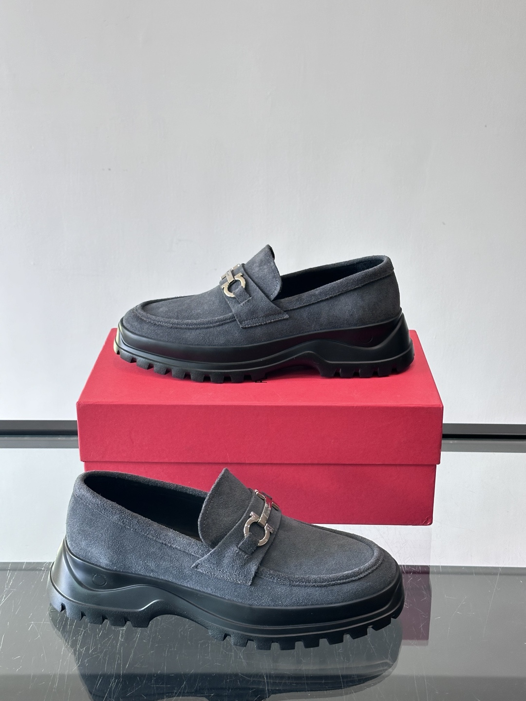 F🆕高端男士正装鞋休闲皮鞋，绅士臻享 型男必备 头层牛皮鞋面 皮质质感一览无余 小牛皮透气内里，橡胶大底