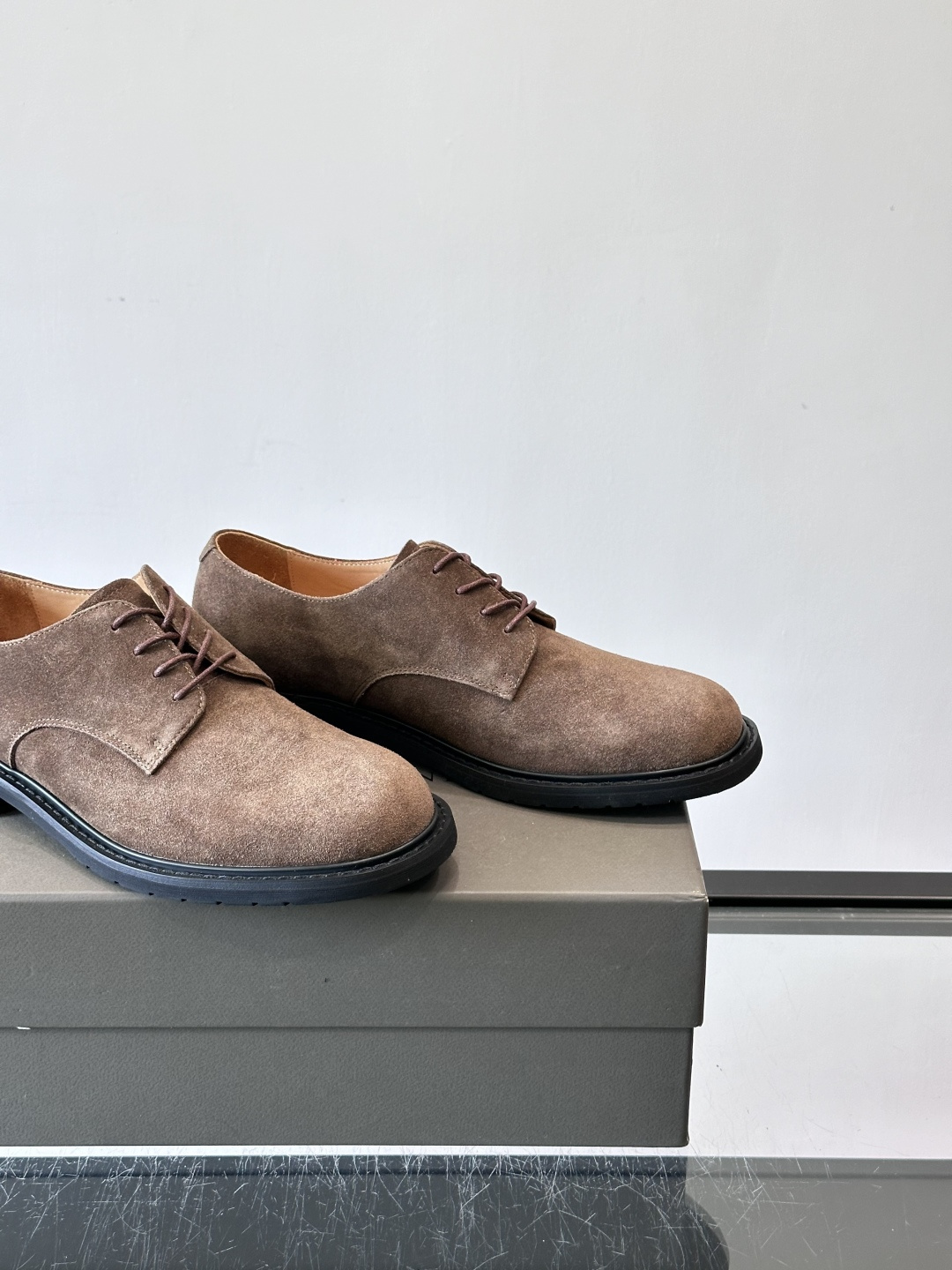 Brunello Cucinelli 高端男士休闲皮鞋，原版进口皮料打造，此款鞋型堪称经典，永不过时！真