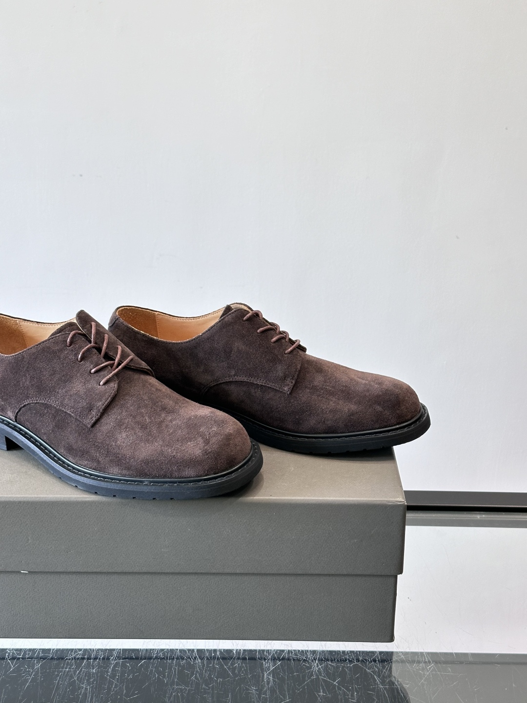 Brunello Cucinelli 高端男士休闲皮鞋，原版进口皮料打造，此款鞋型堪称经典，永不过时！真