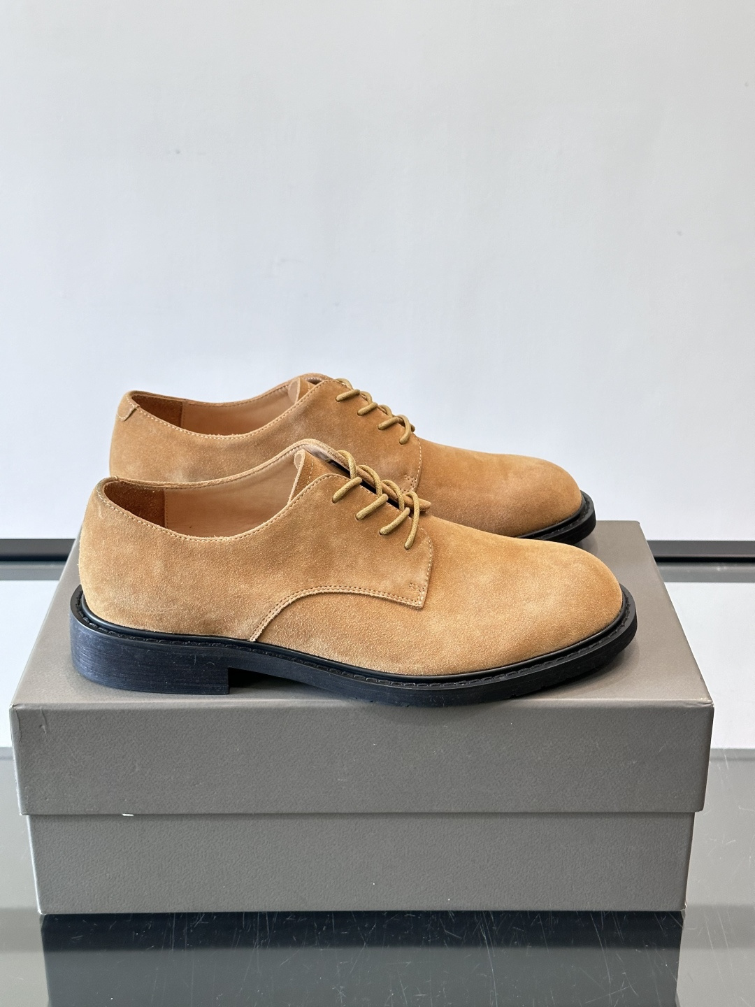 Brunello Cucinelli 高端男士休闲皮鞋，原版进口皮料打造，此款鞋型堪称经典，永不过时！真