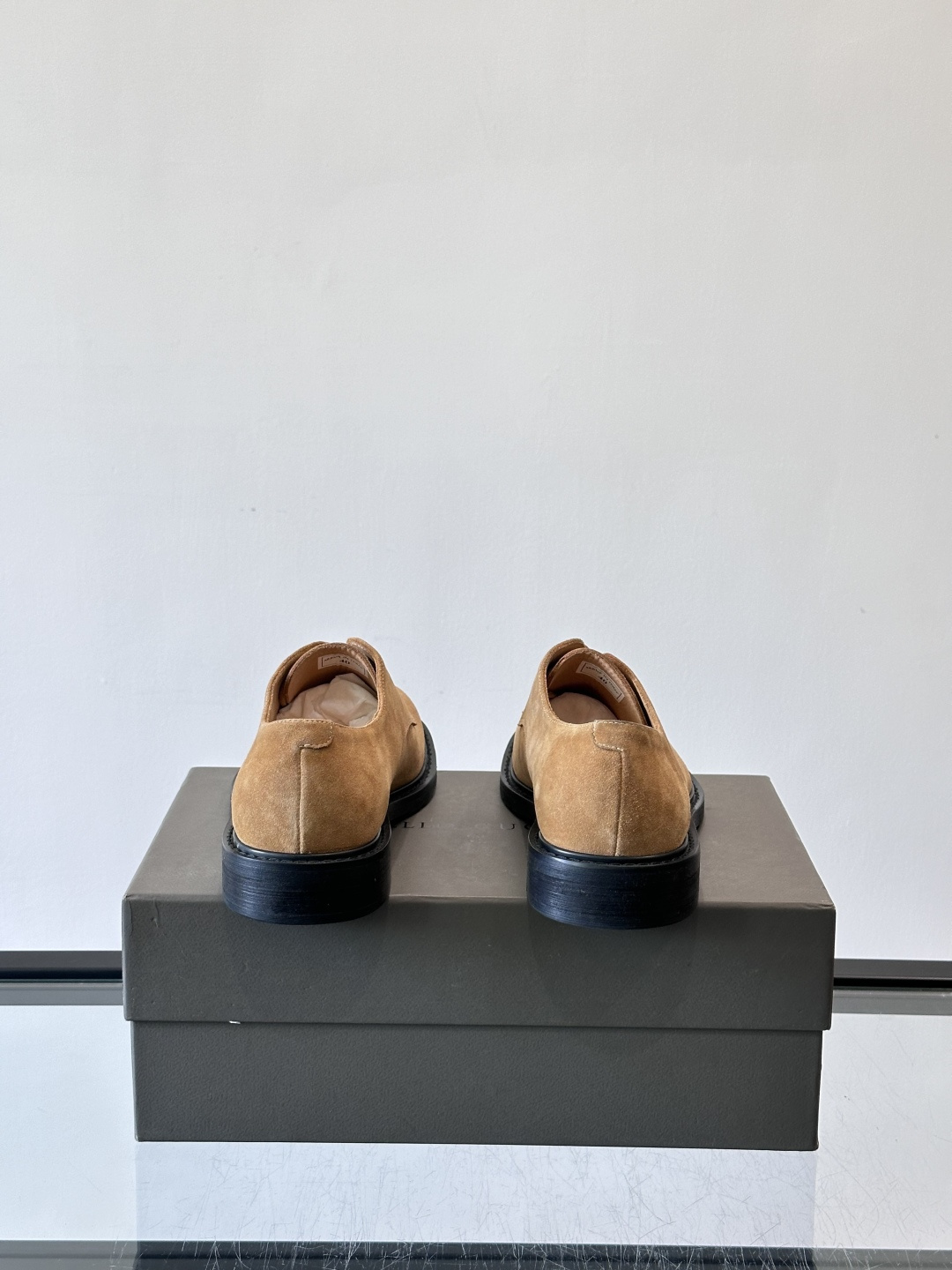 Brunello Cucinelli 高端男士休闲皮鞋，原版进口皮料打造，此款鞋型堪称经典，永不过时！真