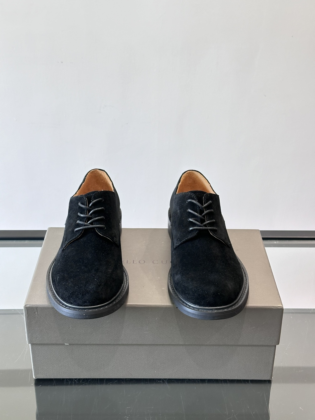 Brunello Cucinelli 高端男士休闲皮鞋，原版进口皮料打造，此款鞋型堪称经典，永不过时！真