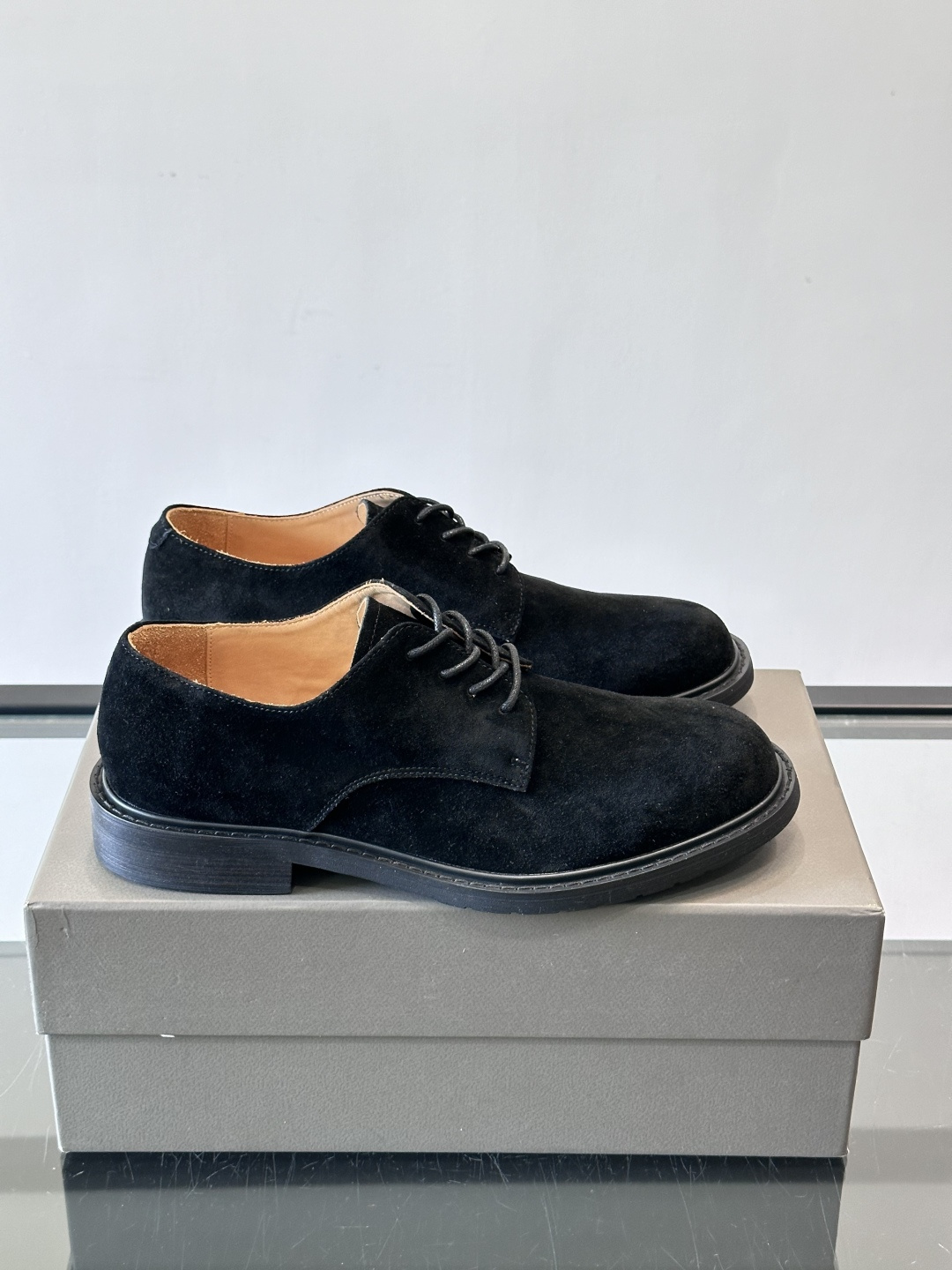 Brunello Cucinelli 高端男士休闲皮鞋，原版进口皮料打造，此款鞋型堪称经典，永不过时！真