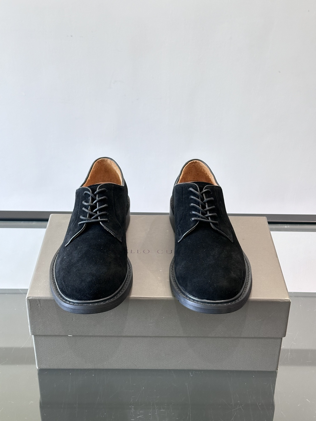 Brunello Cucinelli 高端男士休闲皮鞋，原版进口皮料打造，此款鞋型堪称经典，永不过时！真