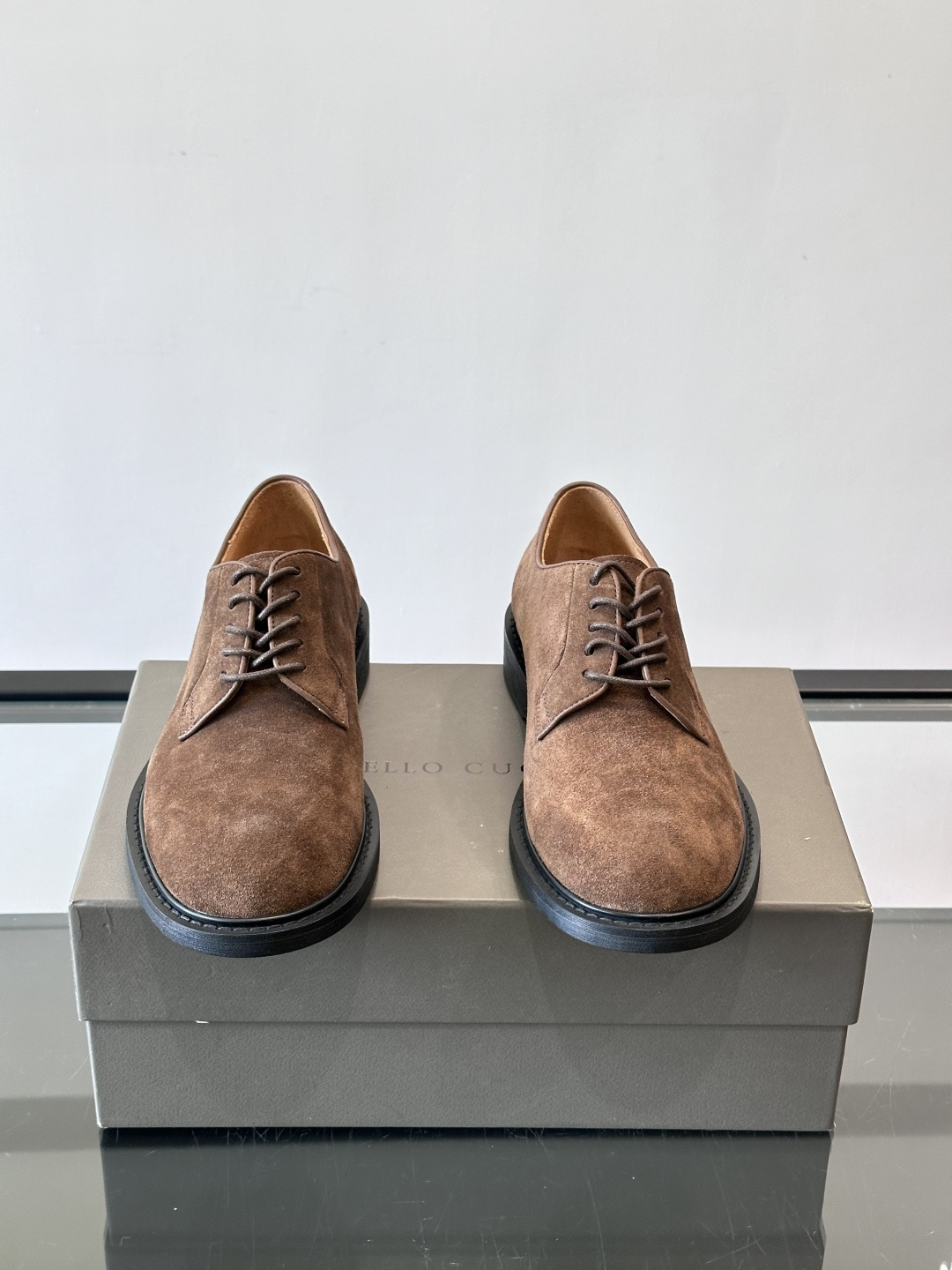 Brunello Cucinelli 高端男士休闲皮鞋，原版进口皮料打造，此款鞋型堪称经典，永不过时！真