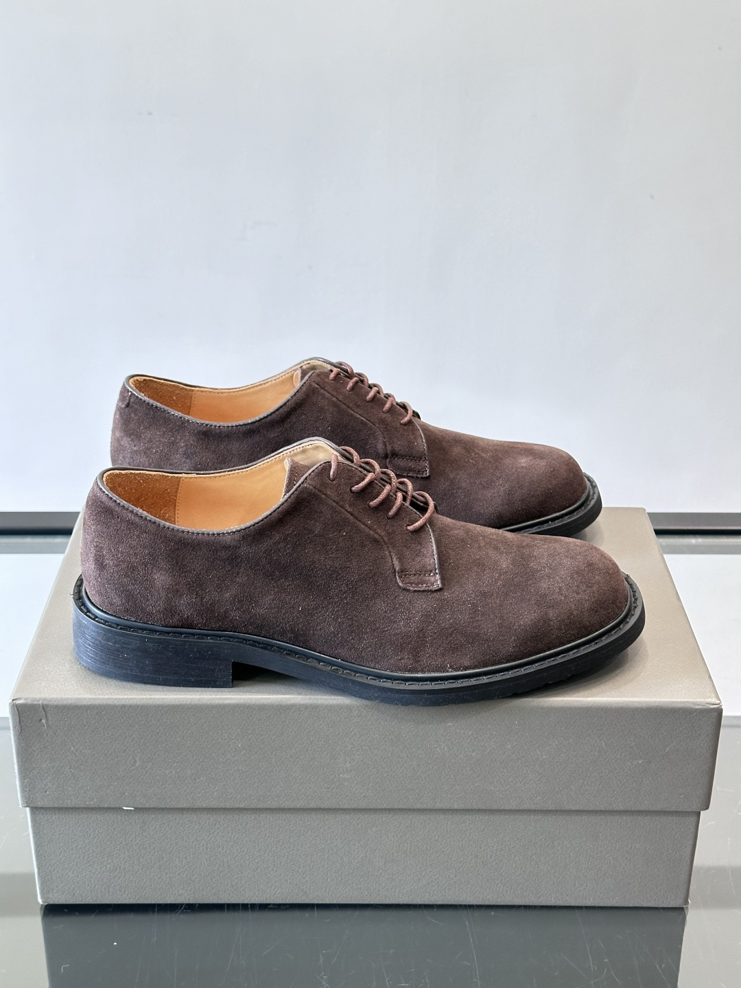 Brunello Cucinelli 高端男士休闲皮鞋，原版进口皮料打造，此款鞋型堪称经典，永不过时！真