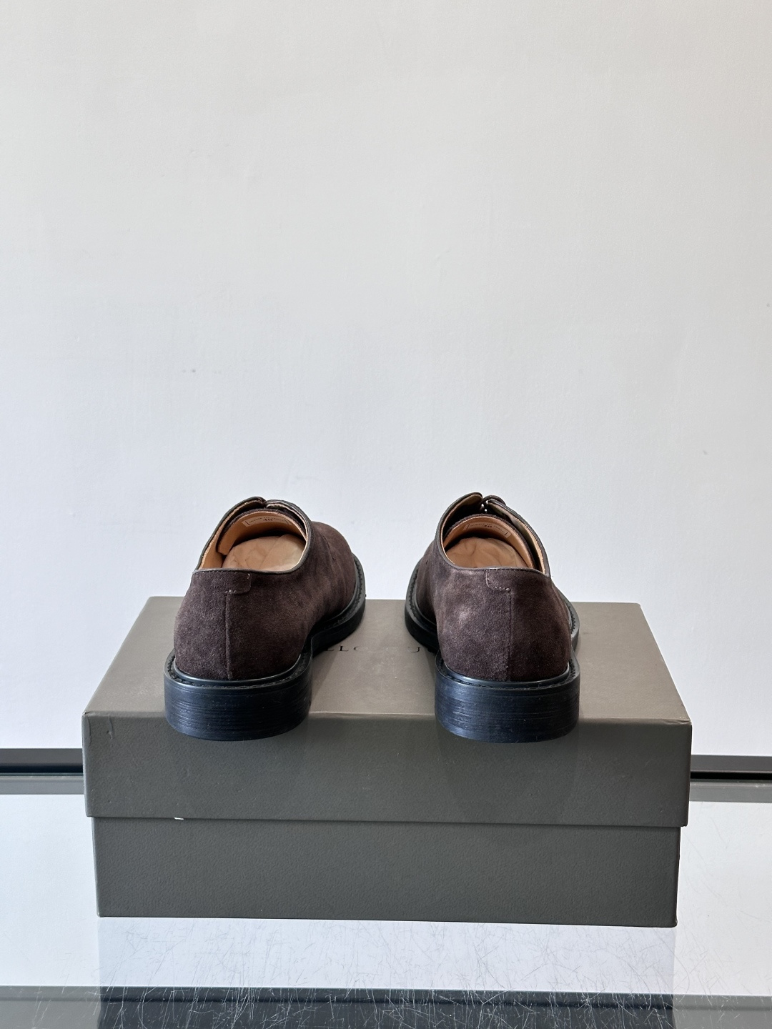 Brunello Cucinelli 高端男士休闲皮鞋，原版进口皮料打造，此款鞋型堪称经典，永不过时！真