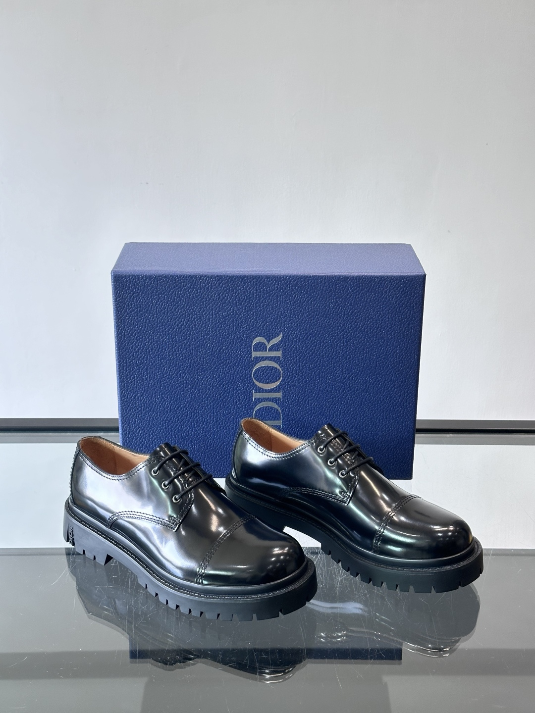 Dior 2026春季ExPlor德比鞋，黑色皮革+Oblique印花拼接，细节满分！厚底橡胶鞋底，防滑