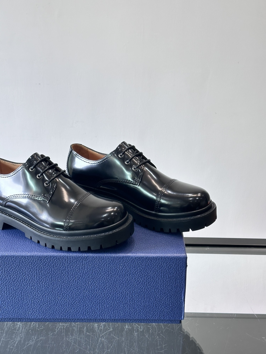 Dior 2026春季ExPlor德比鞋，黑色皮革+Oblique印花拼接，细节满分！厚底橡胶鞋底，防滑