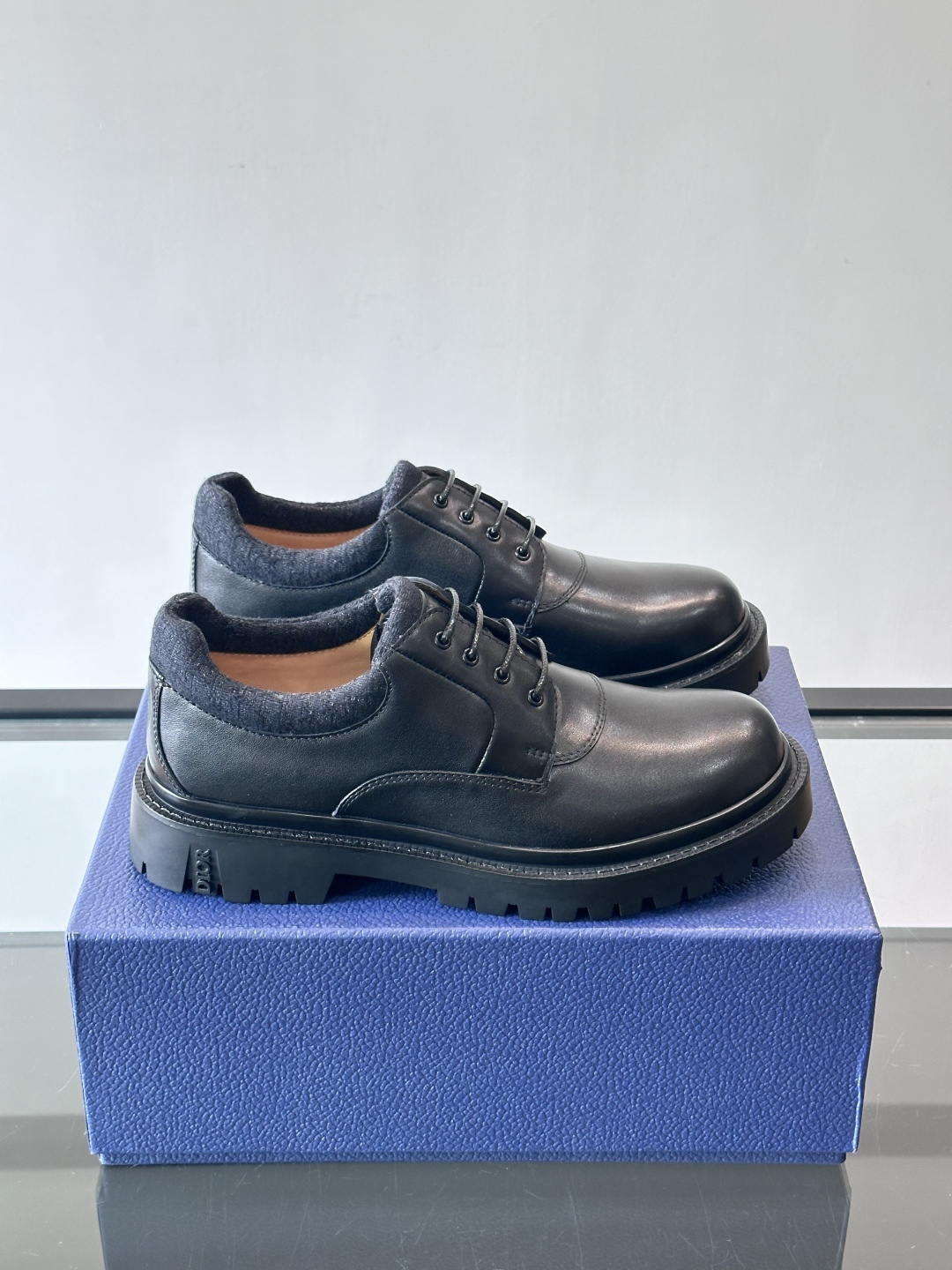 Dior 2026春季ExPlor德比鞋，黑色皮革+Oblique印花拼接，细节满分！厚底橡胶鞋底，防滑