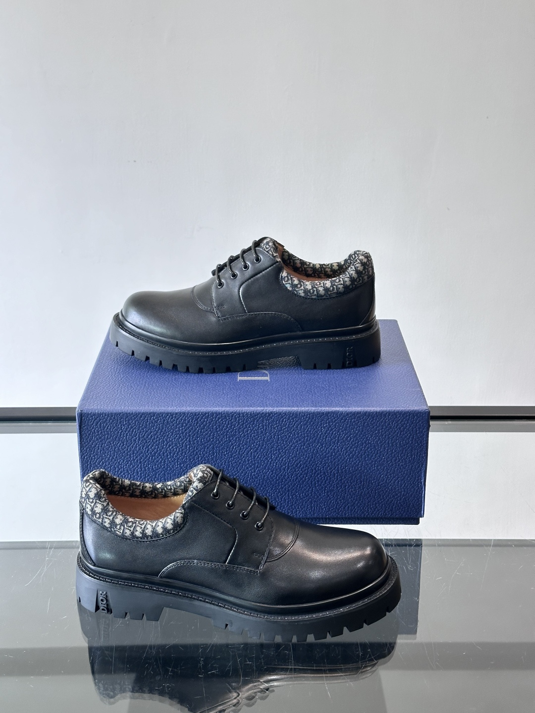 Dior 2026春季ExPlor德比鞋，黑色皮革+Oblique印花拼接，细节满分！厚底橡胶鞋底，防滑