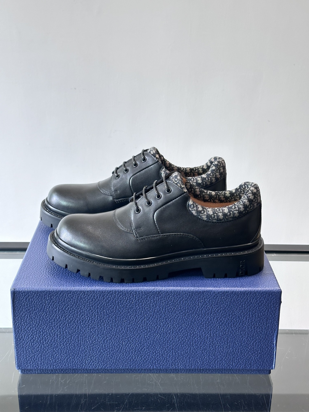 Dior 2026春季ExPlor德比鞋，黑色皮革+Oblique印花拼接，细节满分！厚底橡胶鞋底，防滑