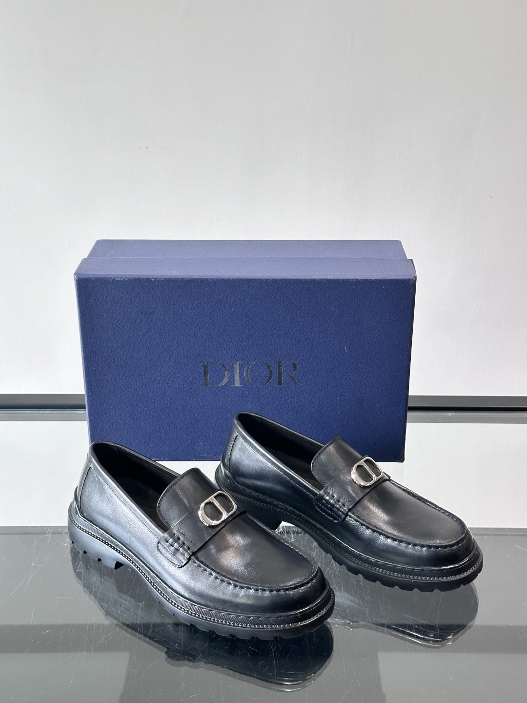 Dior 2026春季男士德比鞋，黑色皮革+Oblique印花拼接，细节满分！厚底橡胶鞋底，防滑又舒适，