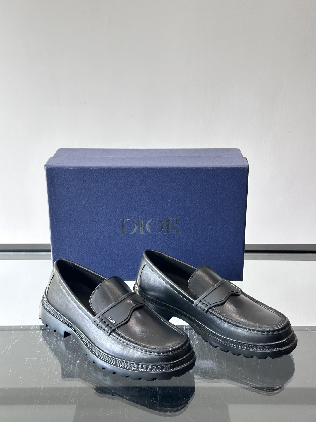 Dior 2026春季男士德比鞋，黑色皮革+Oblique印花拼接，细节满分！厚底橡胶鞋底，防滑又舒适，
