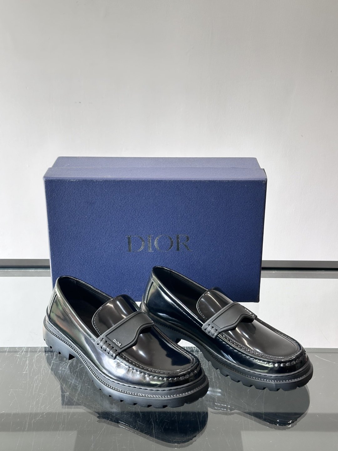 Dior 2026春季男士德比鞋，黑色皮革+Oblique印花拼接，细节满分！厚底橡胶鞋底，防滑又舒适，