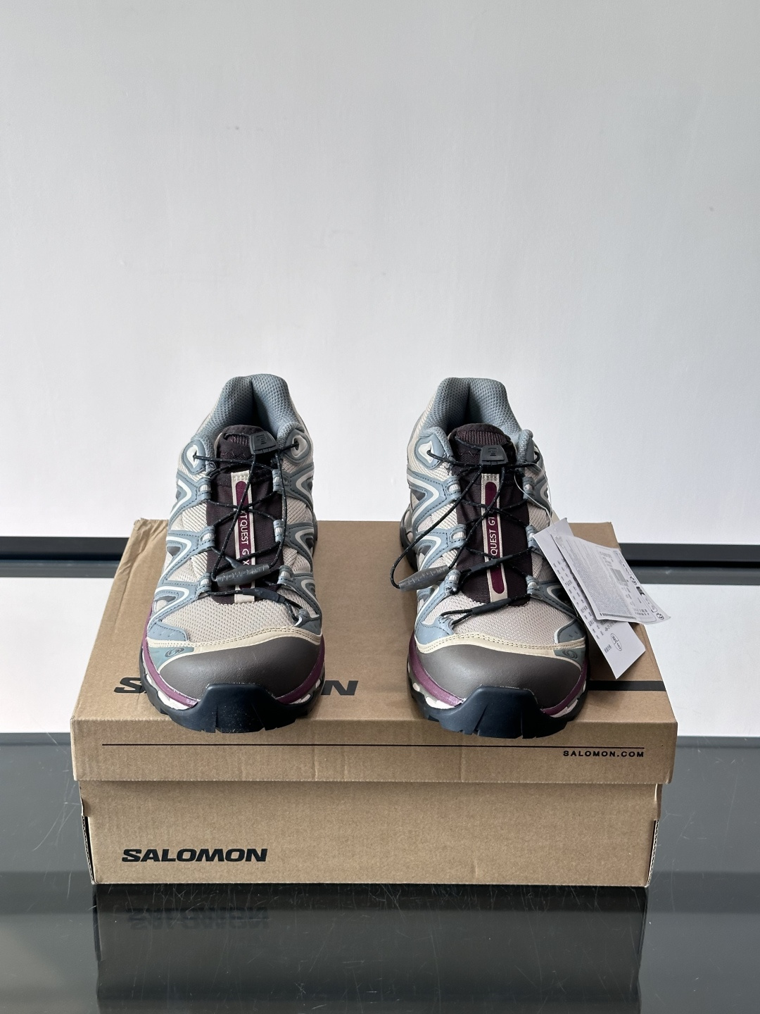 👟萨洛蒙XT-QUEST GTX徒步鞋，配色超酷，GORE-TEX防水科技加持，户外徒步、登山都能轻松应