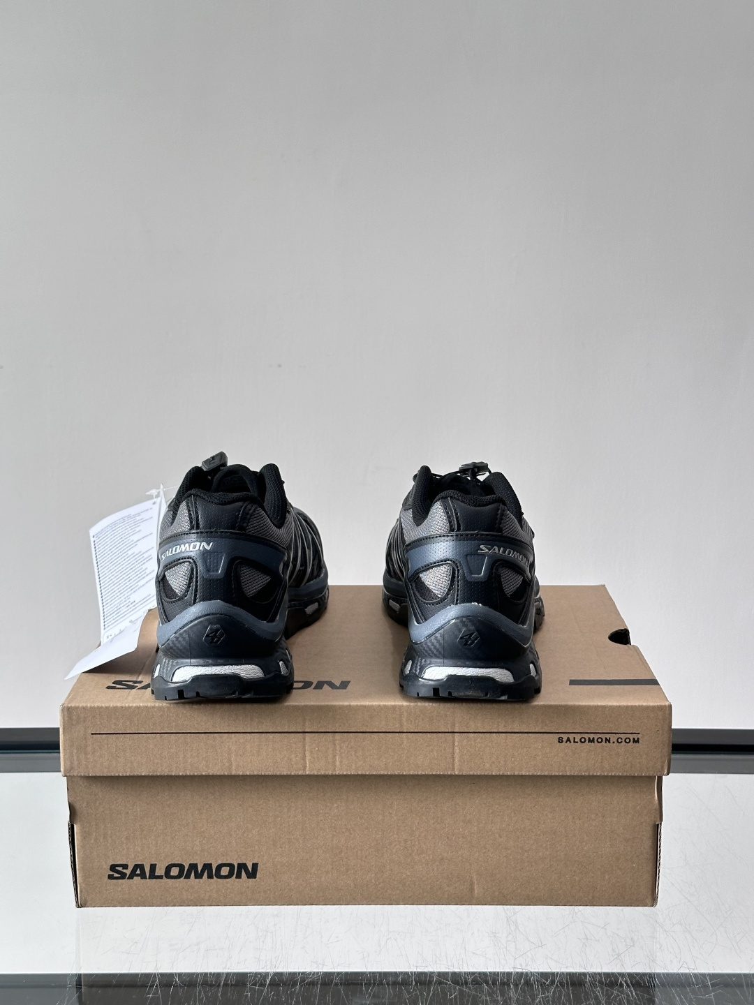 👟萨洛蒙XT-QUEST GTX徒步鞋，配色超酷，GORE-TEX防水科技加持，户外徒步、登山都能轻松应