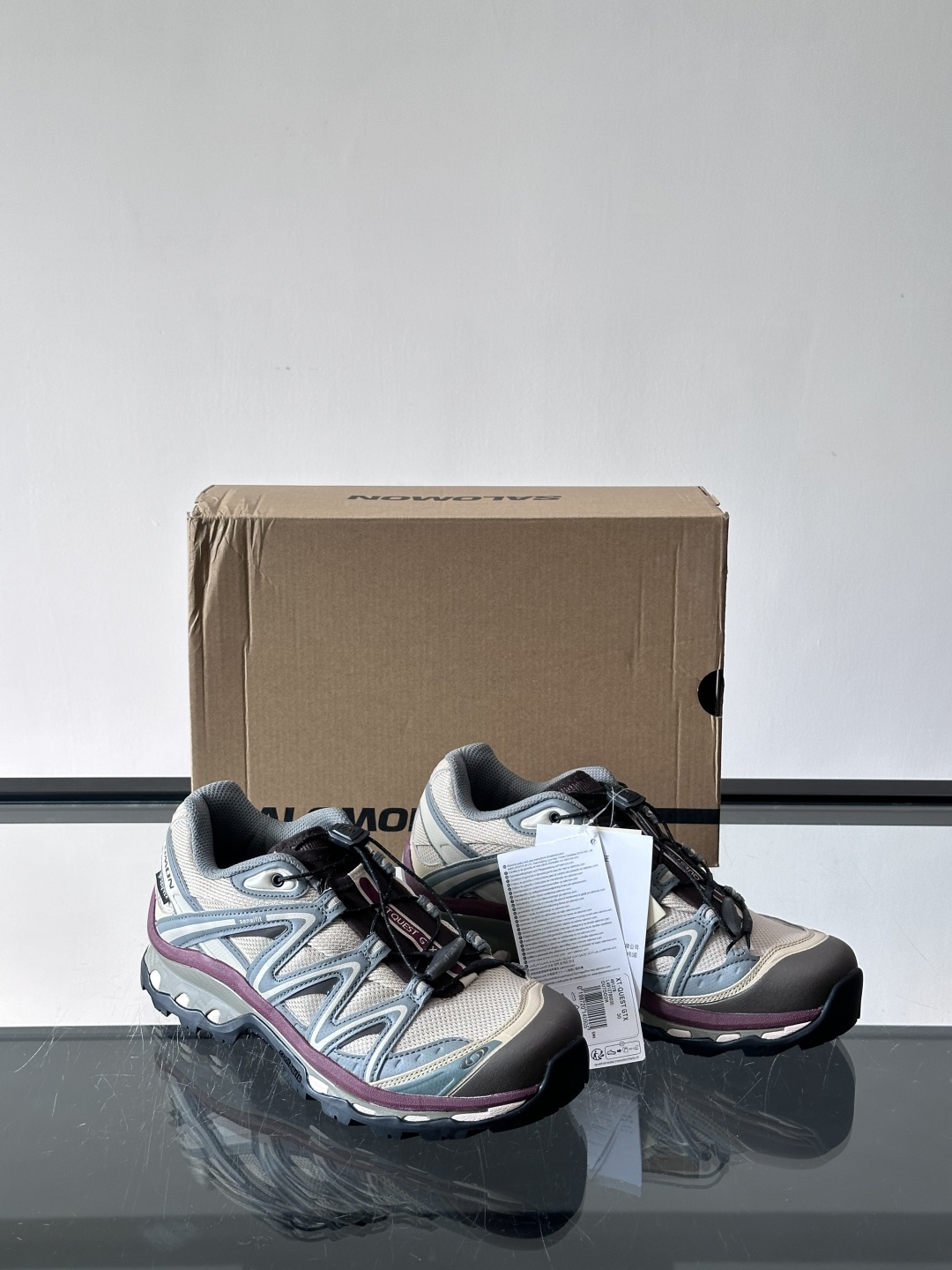 👟萨洛蒙XT-QUEST GTX徒步鞋，配色超酷，GORE-TEX防水科技加持，户外徒步、登山都能轻松应