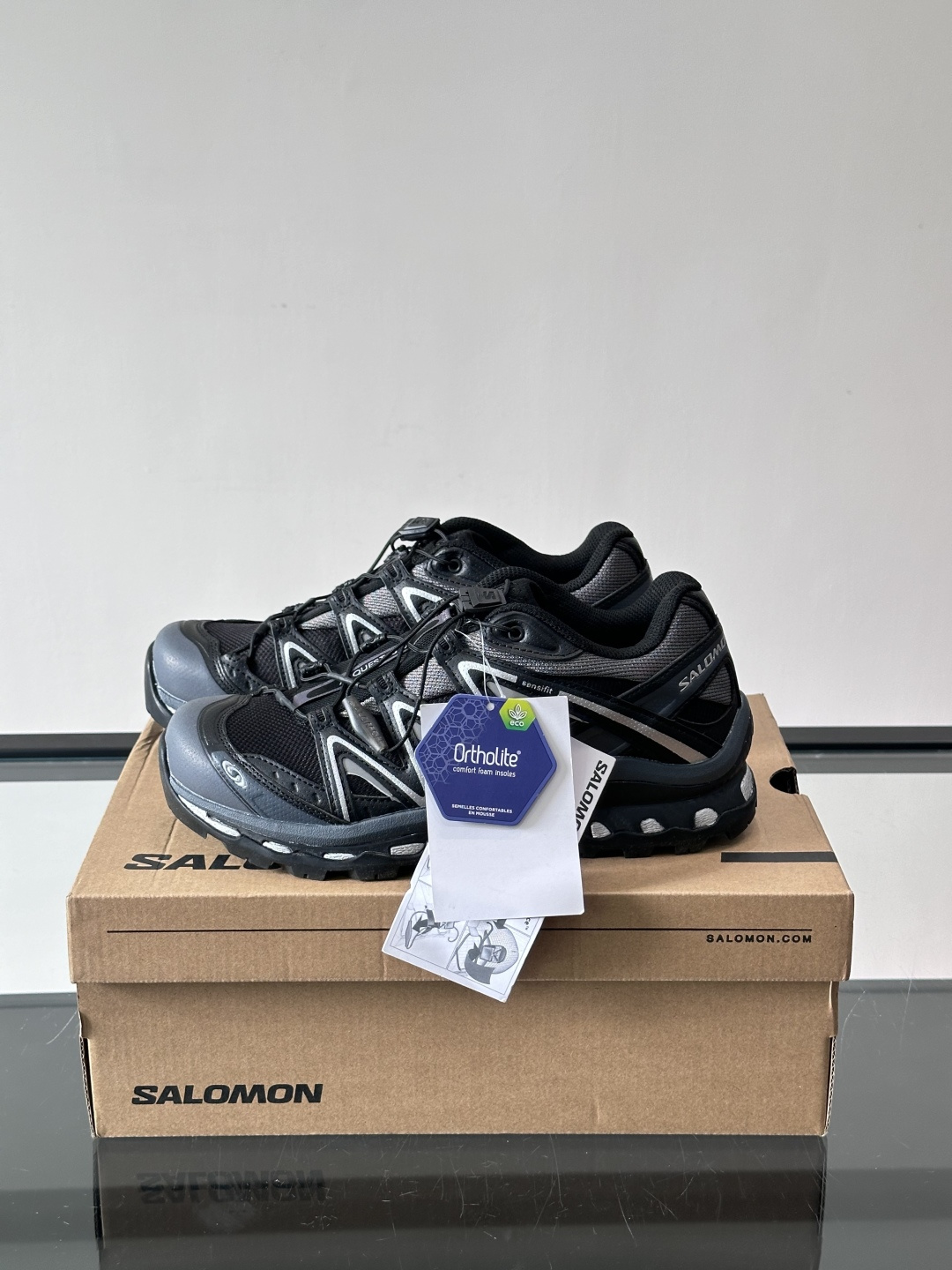 👟萨洛蒙XT-QUEST GTX徒步鞋，配色超酷，GORE-TEX防水科技加持，户外徒步、登山都能轻松应